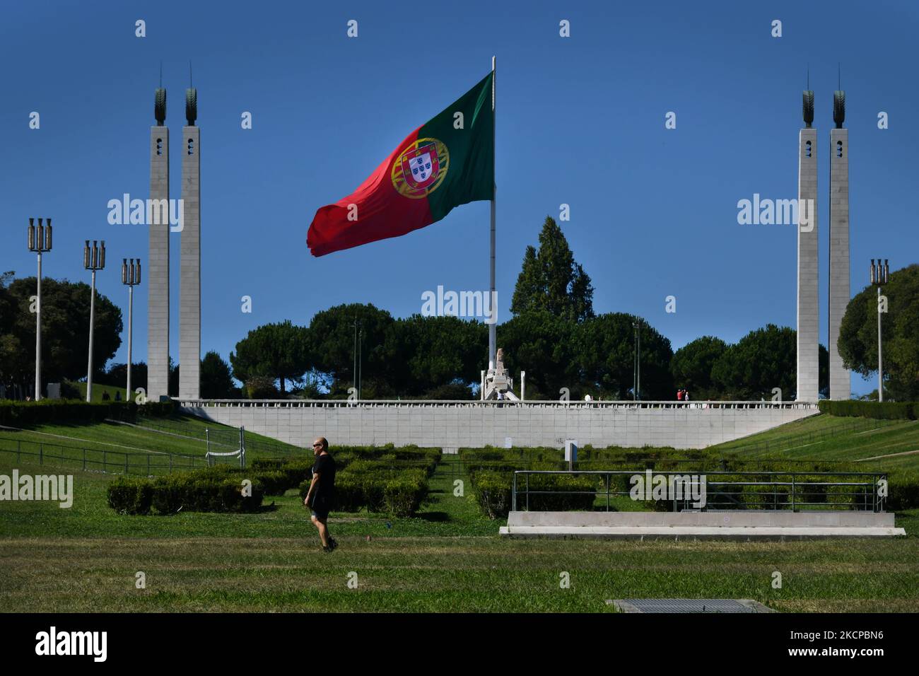 Gesamtansicht der Parkgärten Eduardo VII, Lissabon. 07. Oktober 2021. Portugal hat etwa neun Millionen Menschen mit mindestens einer Dosis des Covid-19-Impfstoffs geimpft, was 87 % der Bevölkerung entspricht, so der Impfbericht der Generaldirektion Gesundheit (DGS). (Foto von Jorge Mantilla/NurPhoto) Stockfoto