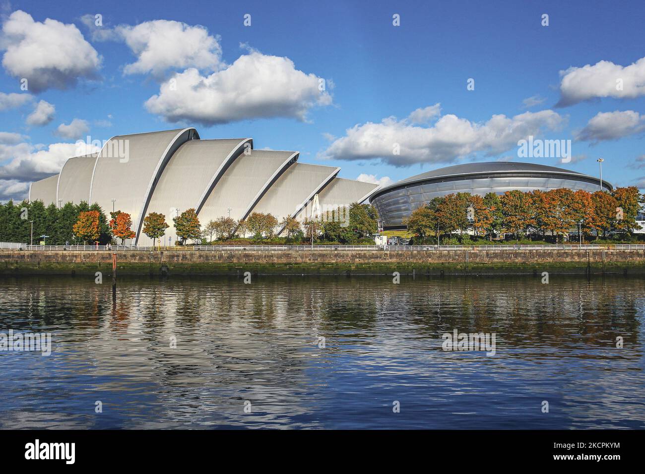 Eine allgemeine Ansicht des SSE Hydro auf dem Scottish Event Campus am 15. Oktober 2021 in Glasgow, Schottland. Der Scottish Event Campus wird einer der Austragungsorte des bevorstehenden Klimagipfels COP 26 sein, der vom 1. Bis 12.. November in Glasgow stattfinden wird. (Foto von Ewan Bootman/NurPhoto) Stockfoto