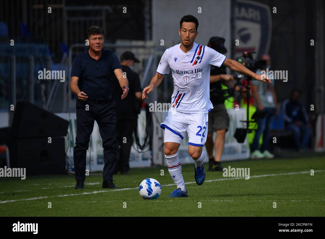 Maya Yoshida von Sampdoria während des Spiels Cagliari Calcio gegen UC Sampdoria am 17. Oktober 2021 im Unipol Domus in Cagliari, Italien (Foto: Luigi Canu/LiveMedia/NurPhoto) Stockfoto