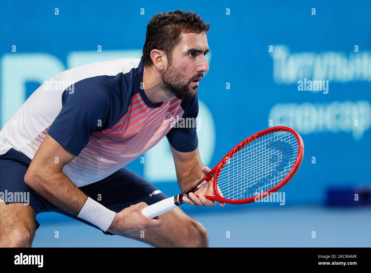 Marin Cilic aus Kroatien beim Halbfinalspiel der Herren beim ATP 250 VTB Kremlin Cup 2021 International Tennis Tournament gegen Ricardas Berankis aus Litauen am 23. Oktober 2021 im Turnpalast Irina Viner-Usmanova in Moskau, Russland. (Foto von Mike Kireev/NurPhoto) Stockfoto