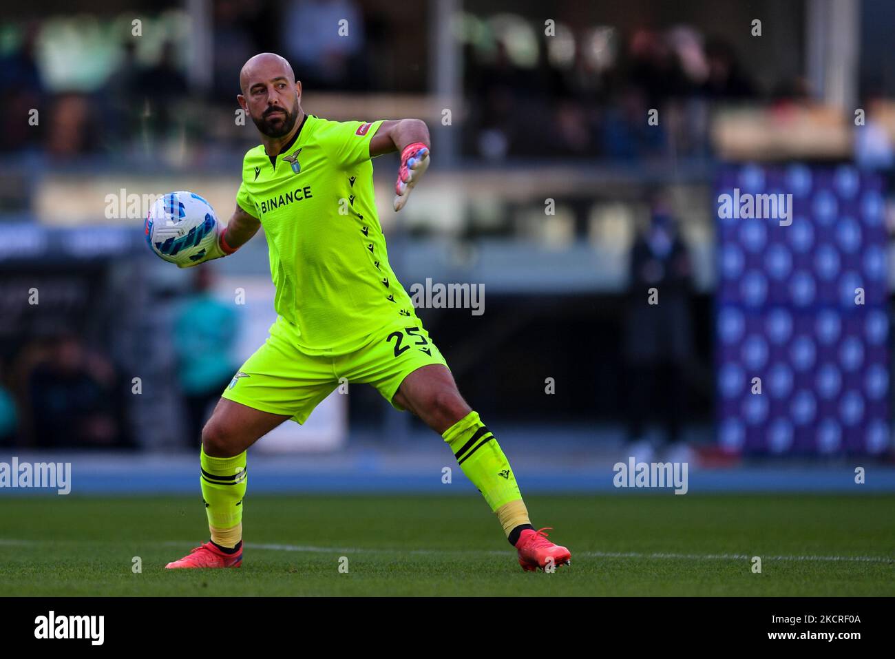Pepe Reina (SS Lazio) während des Spiels Hellas Verona FC gegen SS Lazio am 24. Oktober 2021 im Marcantonio Bentegodi Stadion in Verona, Italien (Foto: Alessio Marini/LiveMedia/NurPhoto) Stockfoto