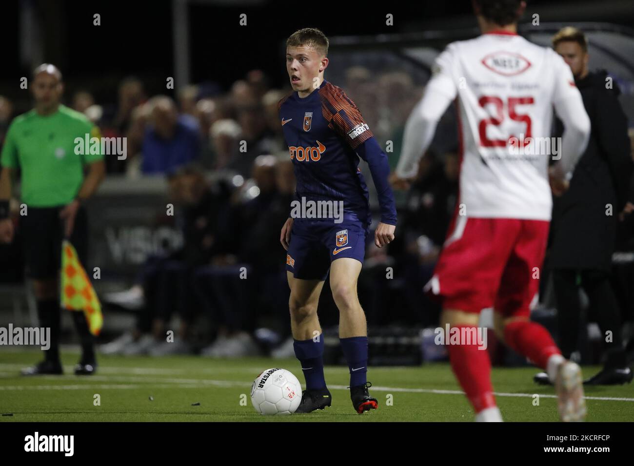 Werkendam - Enzo Cornelisse von Vitesse während des Toto KNVB Cup Spiels zwischen Kozak Boys und Vitesse im Sportpark de Zwaaier am 19. Oktober 2022 in Werkendam, Niederlande. ANP | Niederländische Höhe | BART STOUTJEDIJK Stockfoto