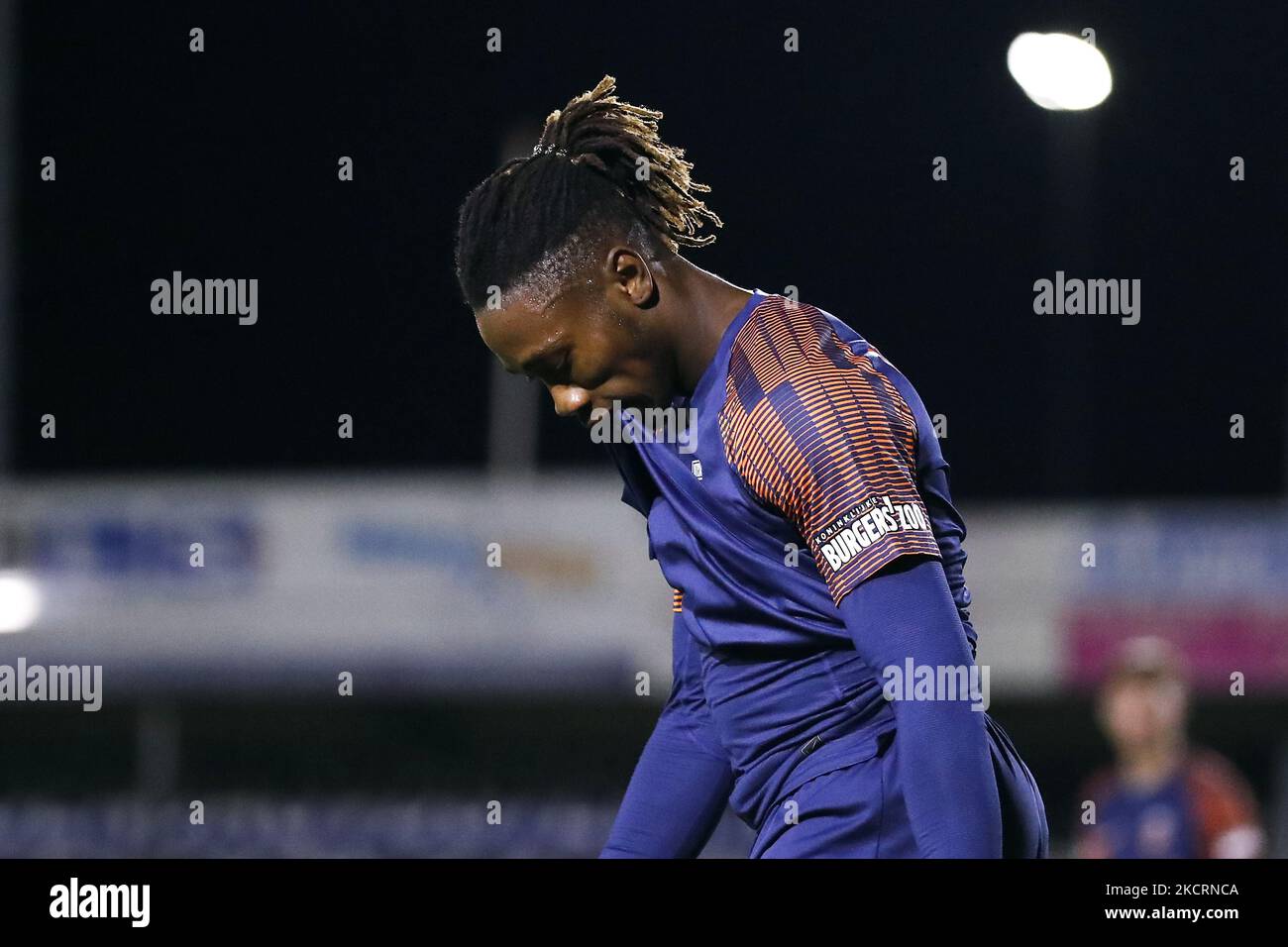 Werkendam - Mohamed Sankoh von Vitesse beim Toto KNVB Cup Spiel zwischen Kozak Boys und Vitesse im Sportpark de Zwaaier am 19. Oktober 2022 in Werkendam, Niederlande. ANP | Niederländische Höhe | BART STOUTJEDIJK Stockfoto