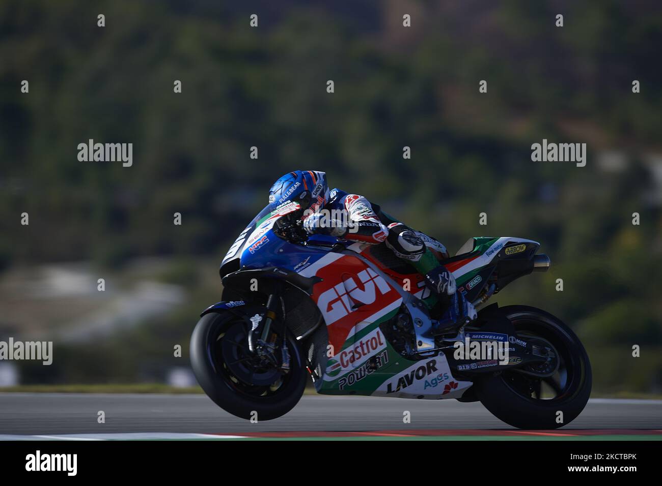 Alex Marquez (73) aus Spanien und LCR Honda Castrol während des Qualifyings des Grande Premio Brembo do Algarve am 6. November 2021 in Lagoa, Algarve, Faro. (Foto von Jose Breton/Pics Action/NurPhoto) Stockfoto