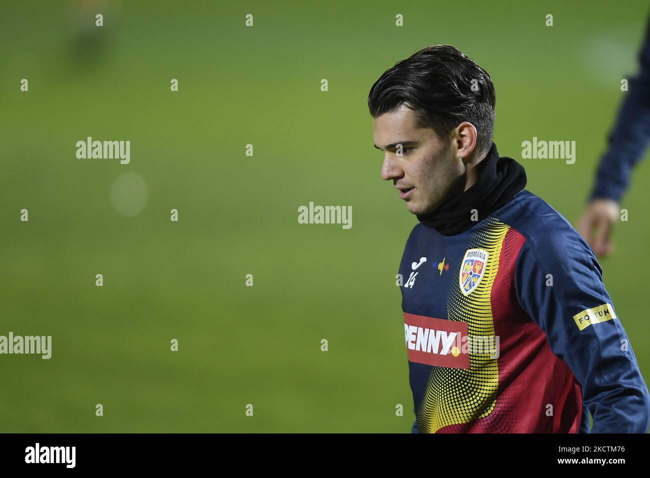 IANIS Hagi aus Rumänien in Aktion während der offiziellen Trainingseinheit vor dem Europäischen Qualifikationsspiel gegen Island, Mittwoch, den 10. November 2021. (Foto von Alex Nicodim/NurPhoto) Stockfoto