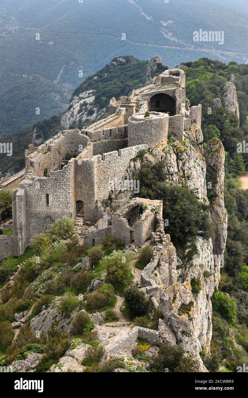 Die zerstörte Château de Peyrepertuse, Languedoc-Roussillon Region von Frankreich Stockfoto