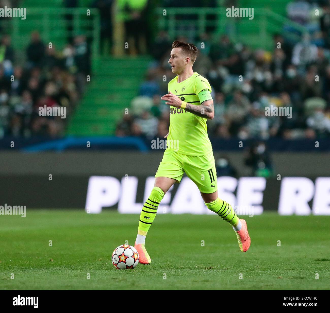 Marco Reus von Borussia Dortmund während des Spiels der Gruppe C - UEFA Champions League zwischen Sporting CP und Borussia Dortmund im Estadio Jose Alvalade am 24. November 2021 in Lissabon, Portugal. (Foto von Paulo Nascimento/NurPhoto) Stockfoto