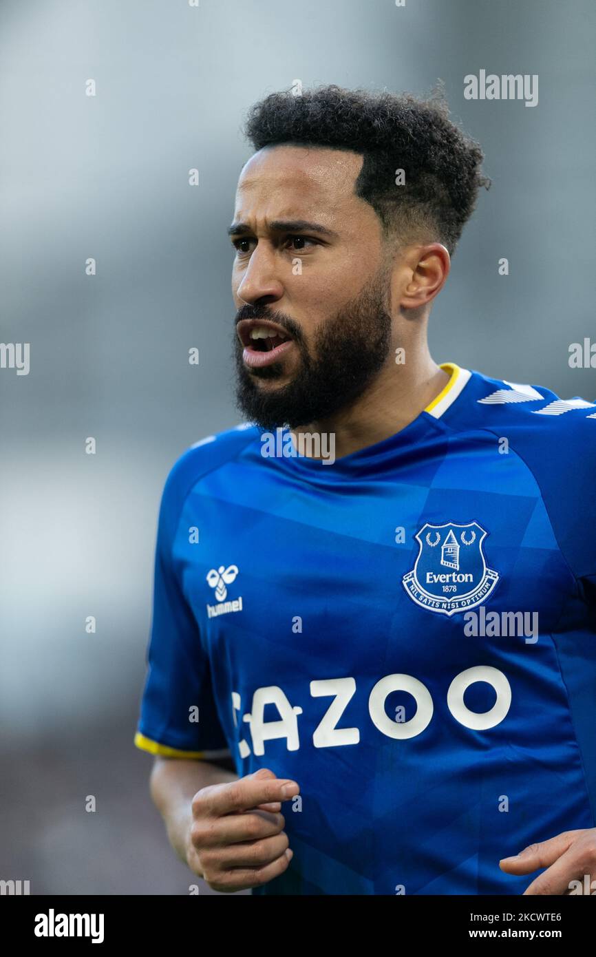 Andros Townsend von Everton Gesten während der Premier League Spiel zwischen Brentford und Everton im Brentford Community Stadium, Brentford am Sonntag, 28.. November 2021. (Foto von Juan Gasperini/MI News/NurPhoto) Stockfoto