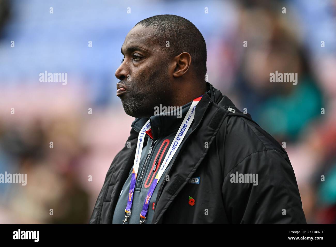 Craig Richards Cheftrainer von England beim Rugby-League-Weltcup-Spiel der Frauen England Women gegen Canada Women im DW Stadium, Wigan, Großbritannien, 5.. November 2022 (Foto von Craig Thomas/News Images) Stockfoto