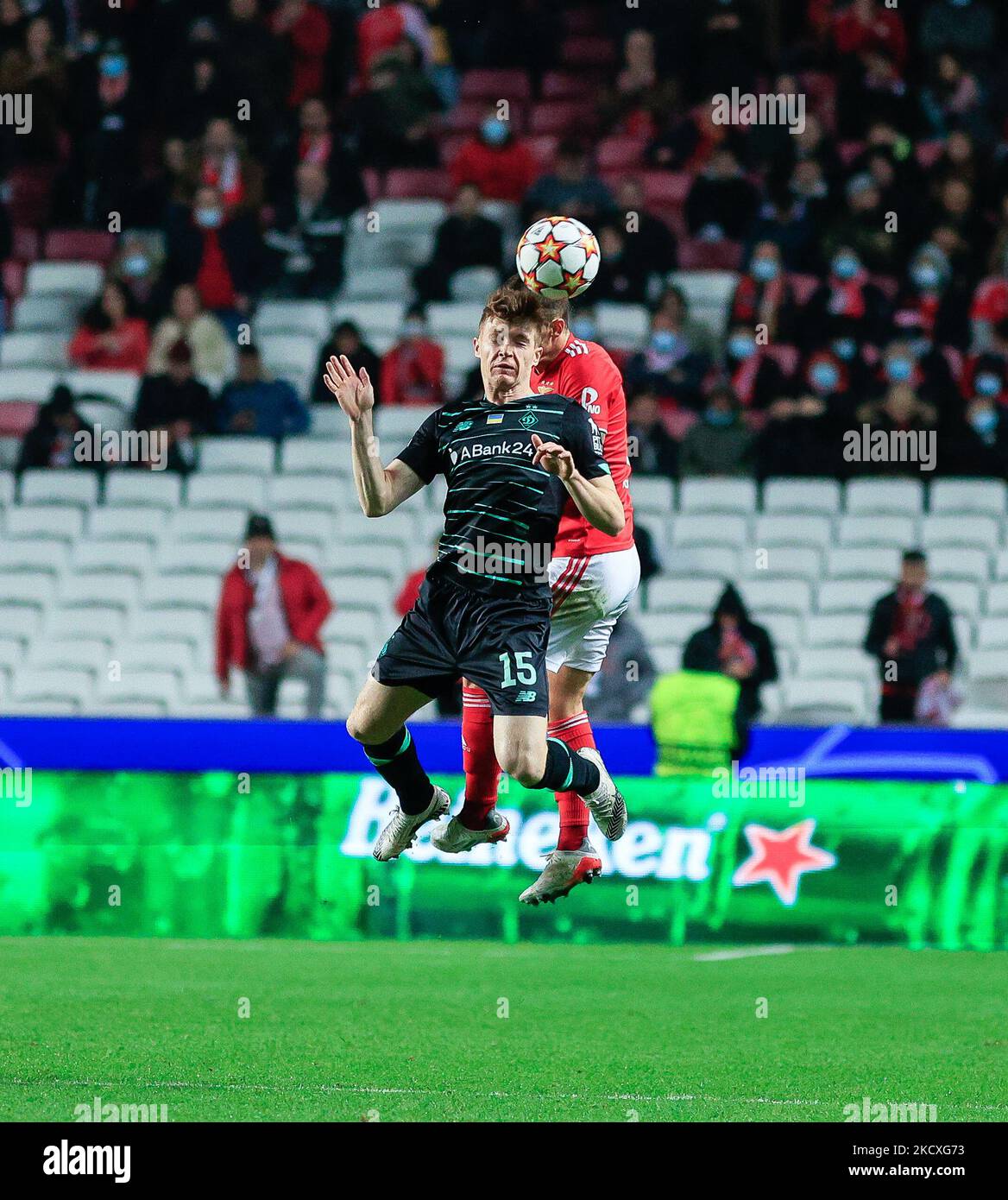 Viktor Tsygankov vom FC Dynamo Kiew während des UEFA Champions League-Spiels der Gruppe E zwischen SL Benfica und Dinamo Kiev am 08. Dezember 2021 im Estadio da Luz in Lissabon, Portugal. (Foto von Paulo Nascimento/NurPhoto) Stockfoto