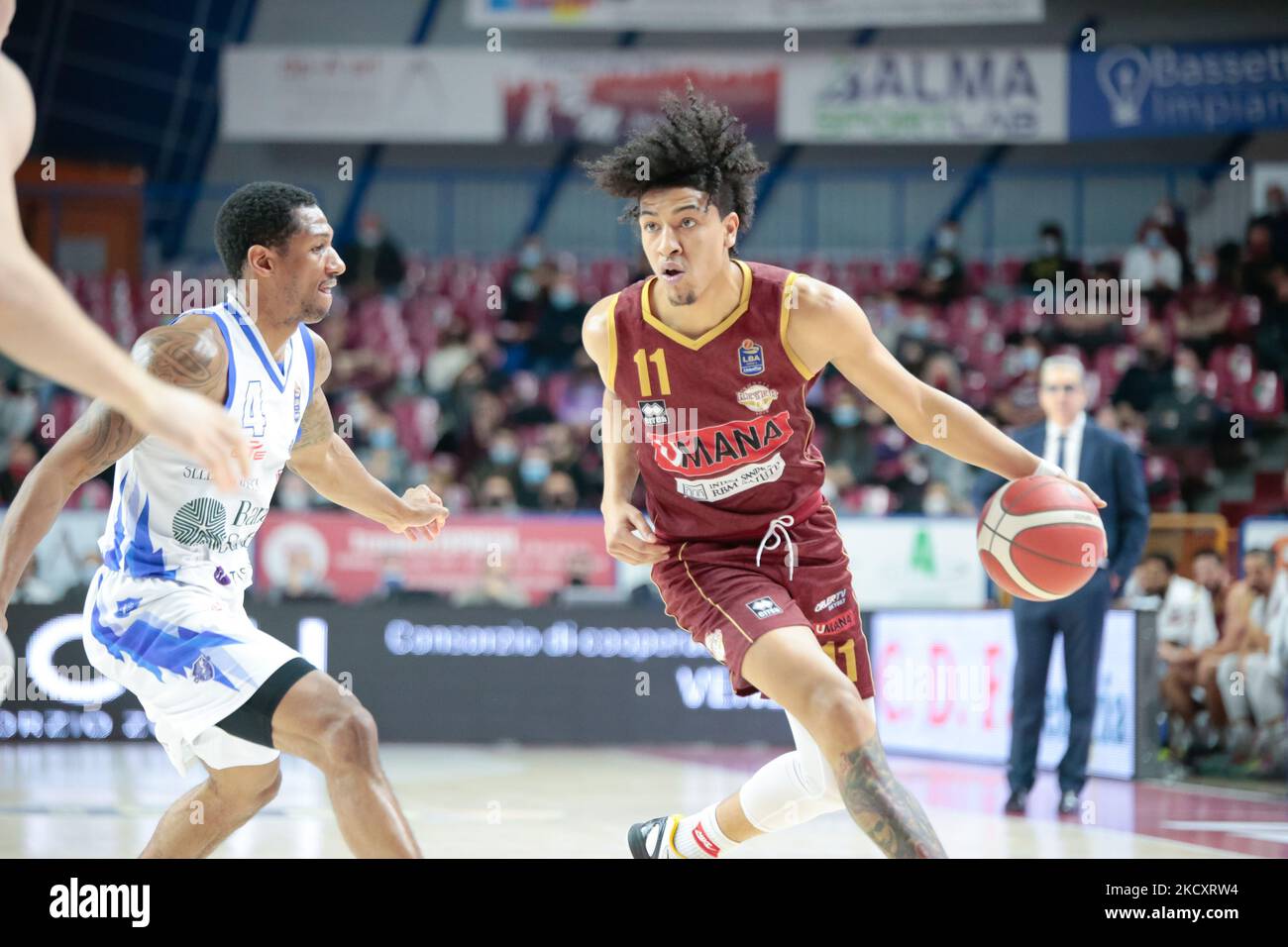 Victor Sanders (Umana Reyer Venezia) während der italienischen Basketball A Serie Championship Umana Reyer Venezia gegen Banco di Sardegna Sassari am 12. Dezember 2021 im Taliercio in Venedig, Italien (Foto von Mattia Radoni/LiveMedia/NurPhoto) Stockfoto