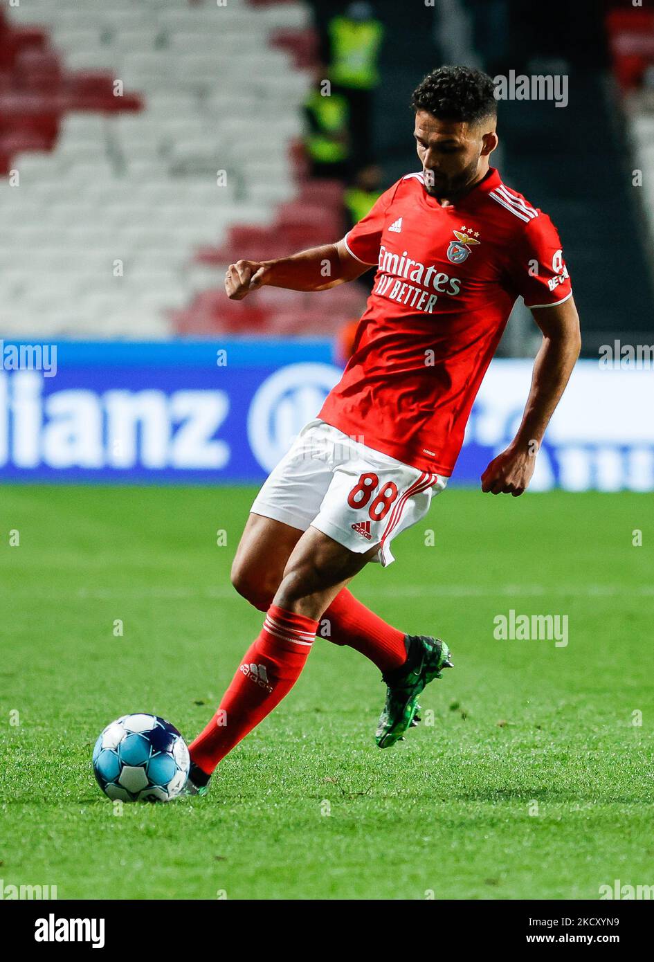 Goncalo Ramos von SL Benfica während des Allianz Cup-Spiels zwischen SL Benfica und SC Covilha im Estadio da Luz am 15. Dezember 2021 in Lissabon, Portugal. (Foto von Paulo Nascimento/NurPhoto) Stockfoto