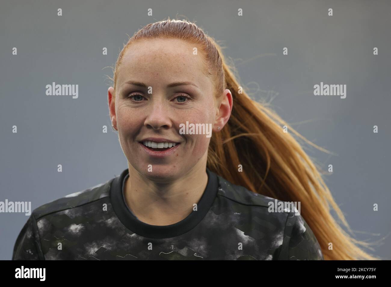 Sophie Harris von Leicester City im Warmup vor dem Barclays FA Women's Super League-Spiel zwischen Leicester City und Birmingham City am Sonntag, dem 19.. Dezember 2021, im King Power Stadium in Leicester. (Foto von James Holyoak/MI News/NurPhoto) Stockfoto