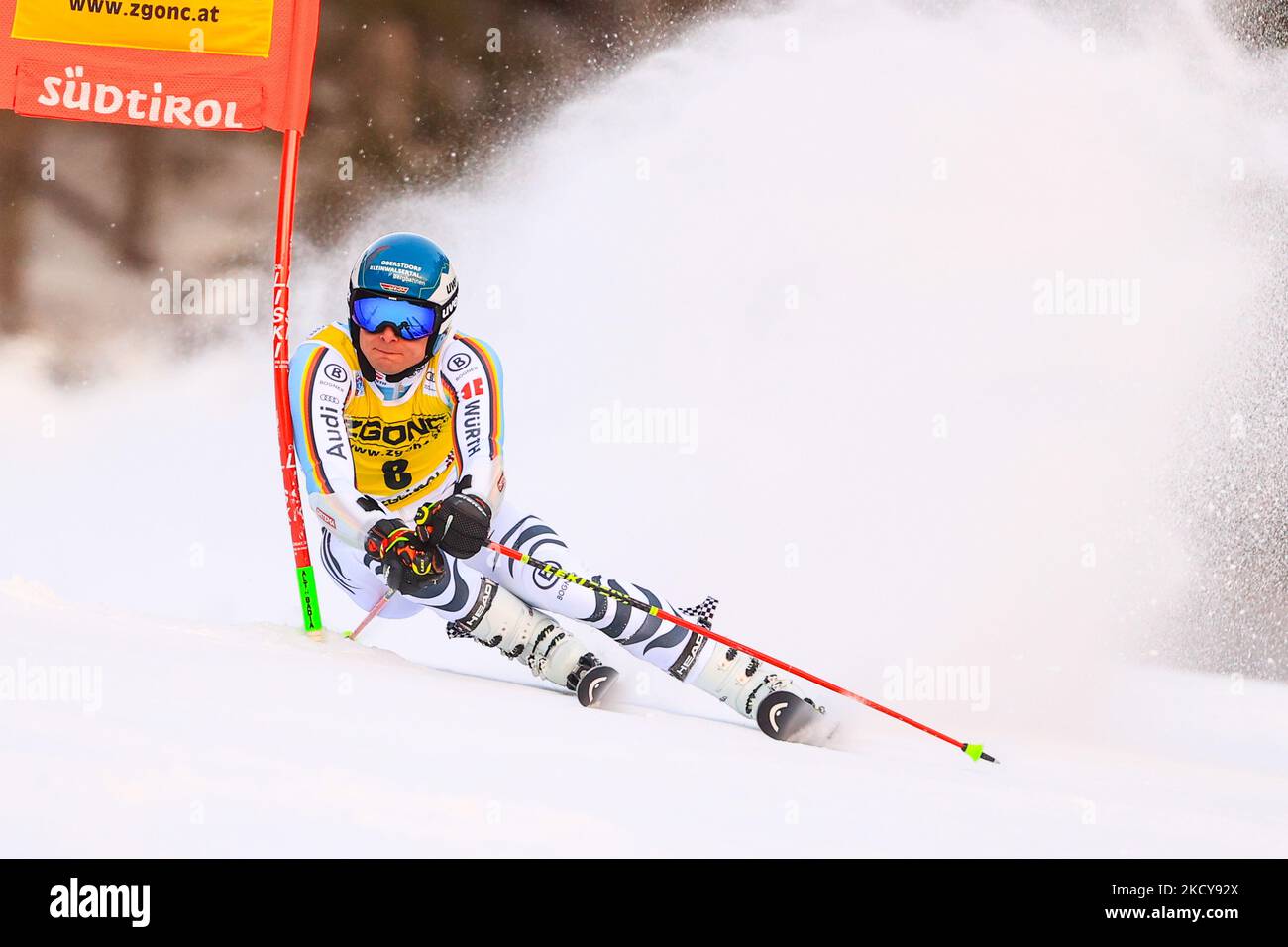 SKIFAHREN - AUDI FIS SKI WORLD CUP, GS MEN&#XA;ALTA BADIA, TRENTINO-SÜDTIROL, ITALIEN&#XA;2021-12-20 - Montag &#XA;Bild zeigt SCHMID Alexander (GER) den dritten Platz&#XA;&#XA; Während des alpinen Skirennens 2021 FIS Ski World Cup - Men&#39;s Riesenslalom am 20. Dezember 2021 auf der Gran Risa in Alta Badia, Italien (Foto von Sergio Bisi/LiveMedia/NurPhoto) Stockfoto