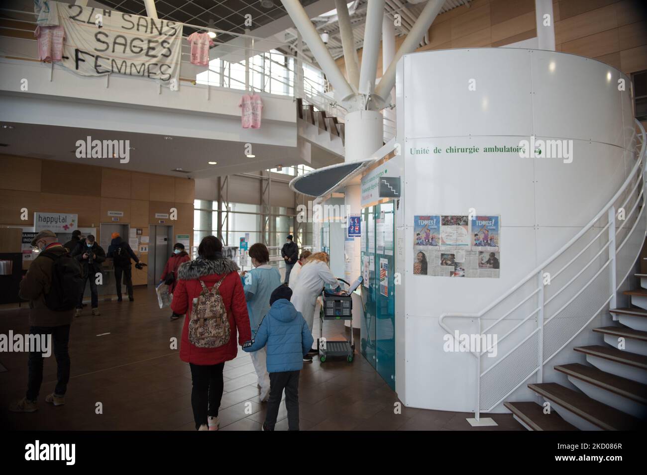 Die Eingangshalle des Delafontaine Krankenhauses, Saint-Denis, 12. Januar 2022. (Foto von Andrea Savorani Neri/NurPhoto) Stockfoto