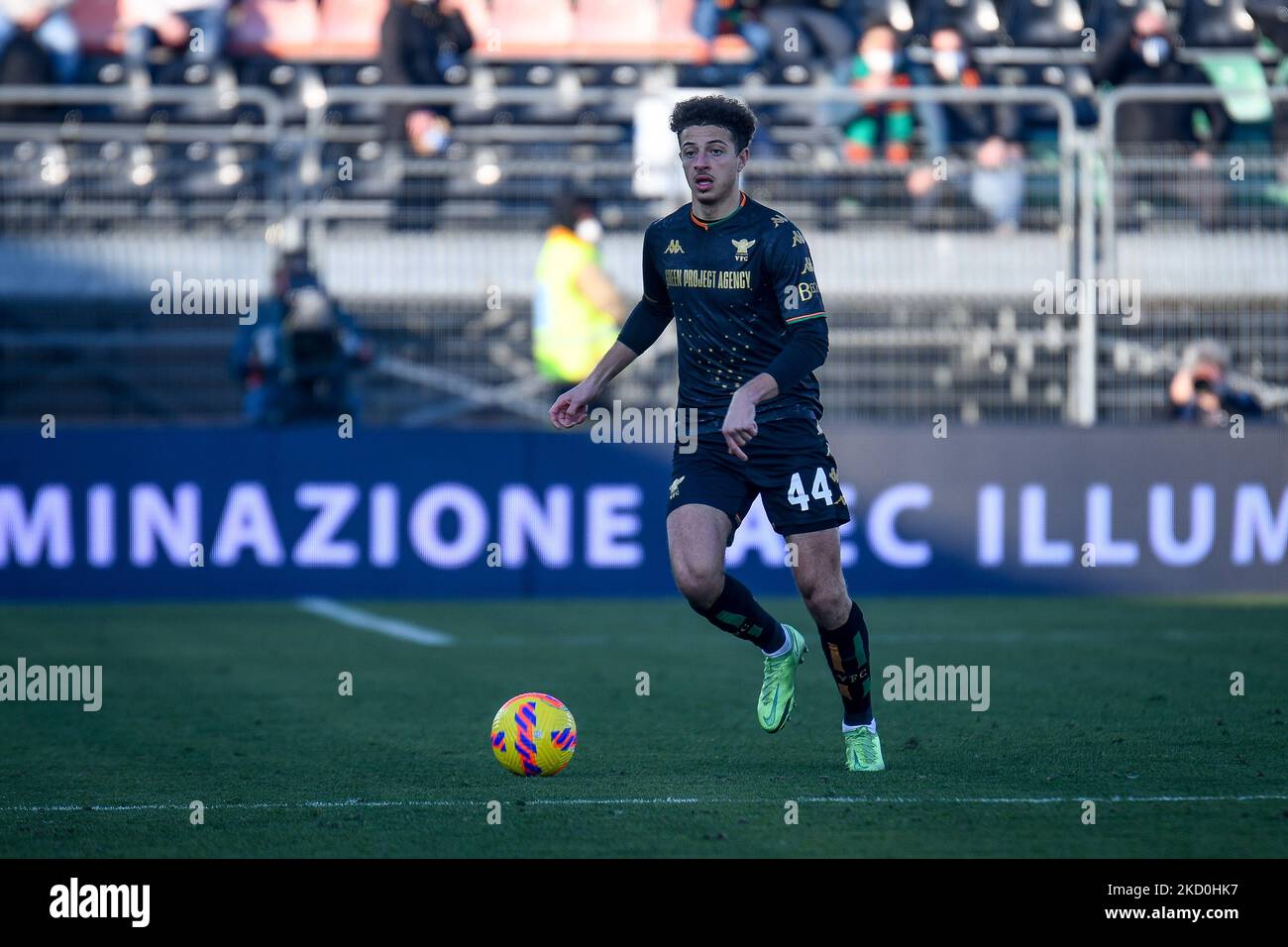 Venedigs Ethan Ampadu während des spiels venezia FC gegen Empoli FC am 16. Januar 2022 im Stadion Pier Luigi Penzo in Venedig, Italien (Foto: Ettore Griffoni/LiveMedia/NurPhoto) Stockfoto