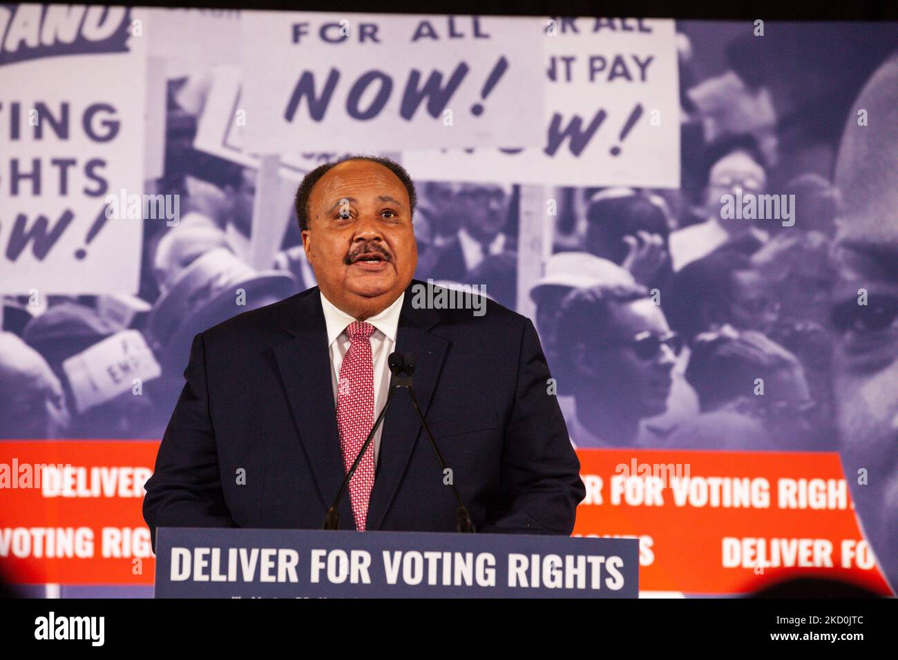 Martin Luther King III spricht während einer Pressekonferenz über Stimmrechte, die von der Koalition „Deliver for Voting Rights“ veranstaltet wird. Die Konferenz umfasst die Familie King, Bürgerrechtführer, Mitglieder des Kongresses und Vertreter von Partnerorganisationen. Die Königsfamilie bat die Amerikaner, den Geburtstag von MLK Jr. nicht zu feiern, wenn der Senat noch keine Gesetzgebung zum Schutz der Stimmrechte verabschiedet hätte, sondern ihre Senatoren aufzufordern, dass sie Stimmrechtsgarantien erlassen. Es wird erwartet, dass der Senat später in der Woche über die Wahlfreiheit und die Gesetze zur Förderung der Wahlrechte von John Lewis abstimmen wird. (Foto von Stockfoto