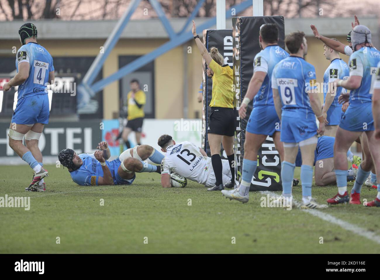 Erich Cronje (Zebre) versucht es beim Rugby Challenge Cup Zebre Rugby Club gegen Worcester Warriors am 22. Januar 2022 im Sergio Lanfranchi Stadion in Parma, Italien (Foto: Massimiliano Carnabuci/LiveMedia/NurPhoto) Stockfoto