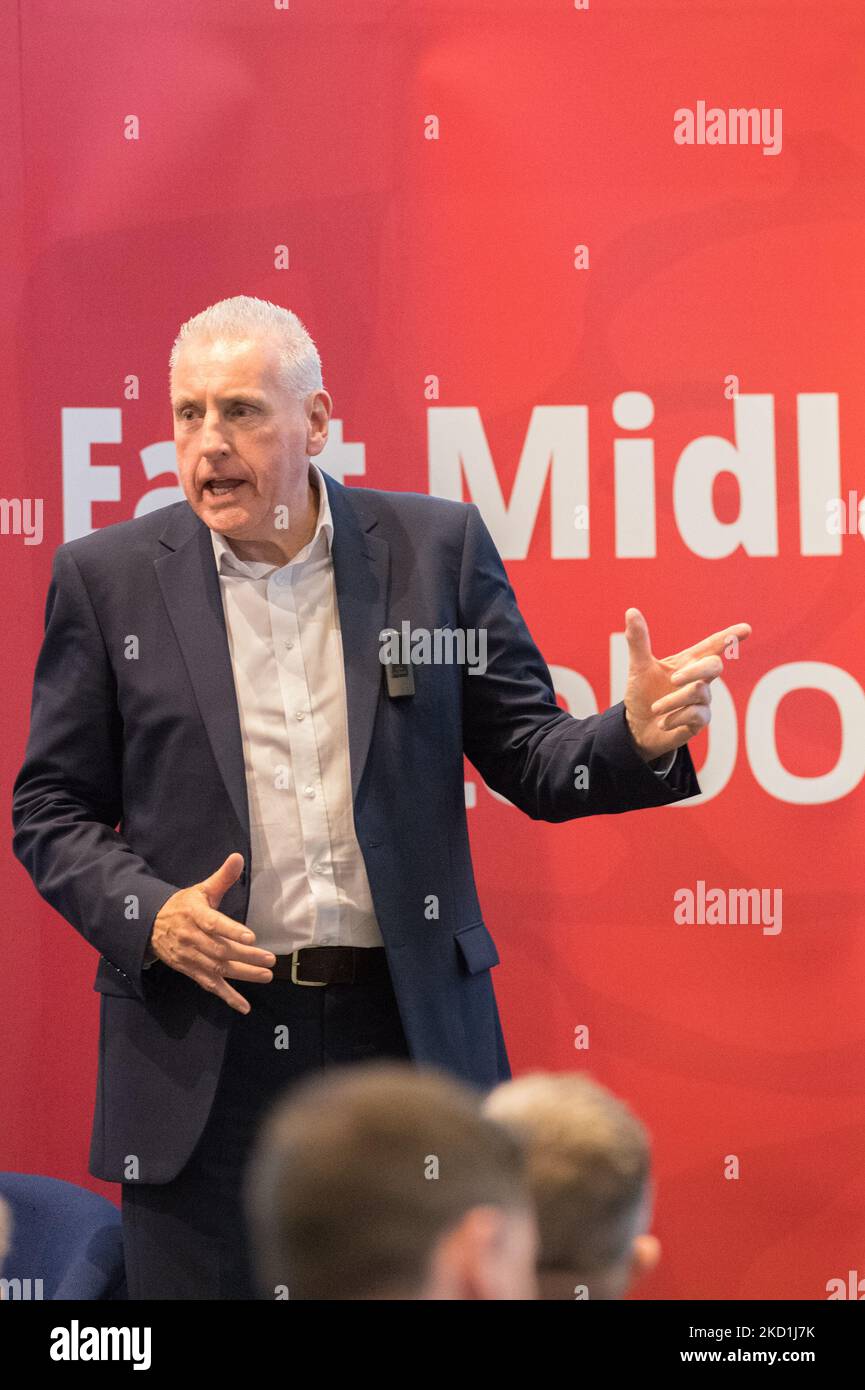 Die East Midlands Labor Party Conference 2022, Holywell Park Conference Center, Loughborough, Leicestershire, England, Großbritannien. 5.. November 2022. Lord Vernon Coaker spricht auf der East Midlands Labour Party Conference. Quelle: Alan Beastall/Alamy Live News Stockfoto