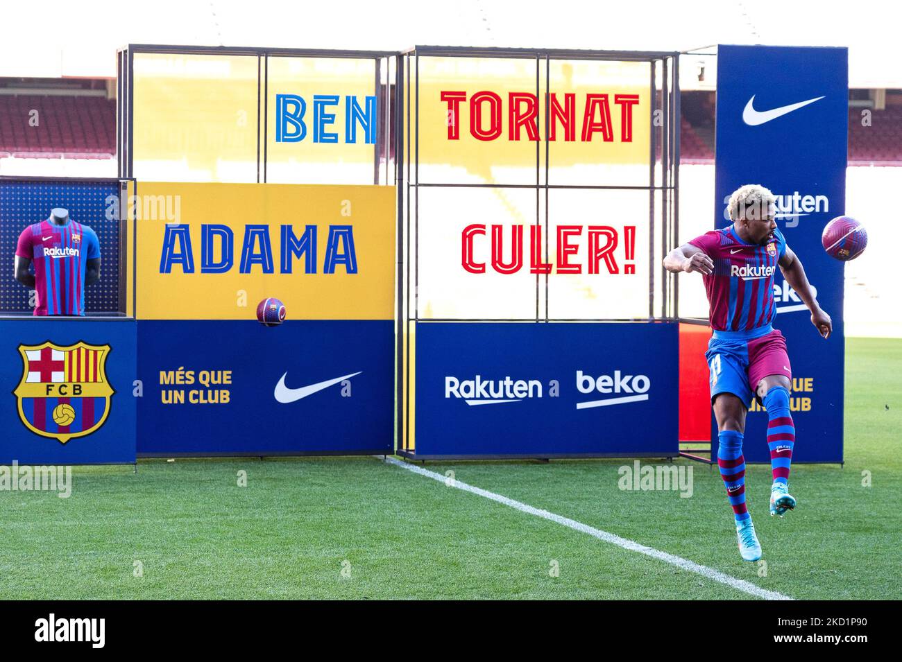 Adama Traore während seiner Präsentation als neuer Spieler des FC Barcelona, in Barcelona, Spanien, am 02.. Februar 2022. (Foto von Joan Gosa/Urbanandsport/NurPhoto) Stockfoto