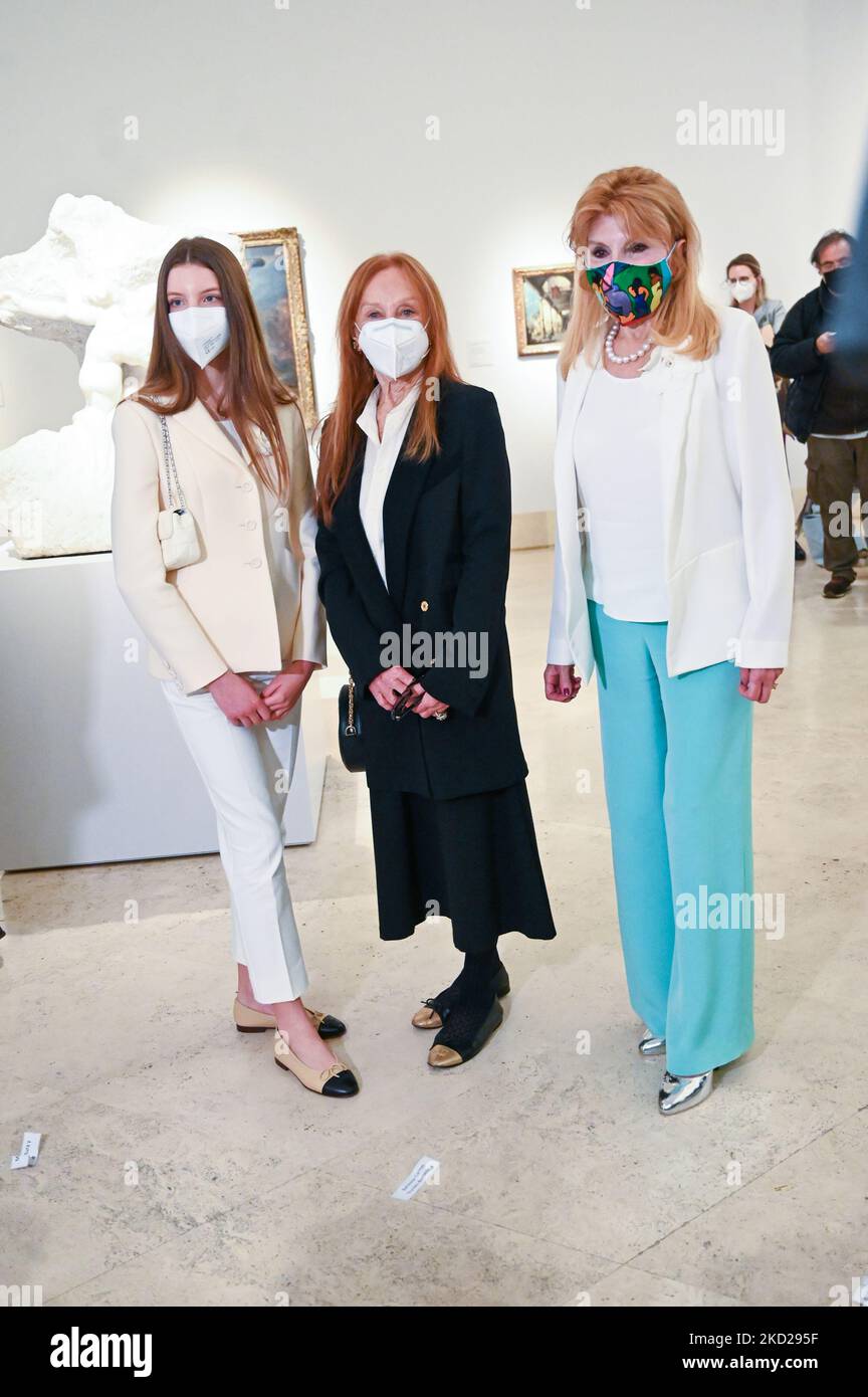 Baroness nach Unterzeichnung des Mietvertrags für die Sammlung Carmen Thyssen-Bornemisza im Museo Nacional Thyssen-Bornemisza, am 9. Februar 2022 in Madrid, Spanien. Das Abkommen sieht vor, dass die Sammlung für einen Zeitraum von 15 Jahren in Spanien verbleibt. Besonders hervorzuheben ist die Aufnahme von Paul Gauguins 'Mata Mua', die das Museum vor zwei Jahren verließ und eines der wichtigsten Werke in der Sammlung ist. Die Rückkehr nach Spanien war eine wesentliche Voraussetzung für die Unterzeichnung des Abkommens, das die Zahlung von 6,5 Millionen Euro pro Jahr für fünfzehn Jahre vorsieht (Ph Stockfoto