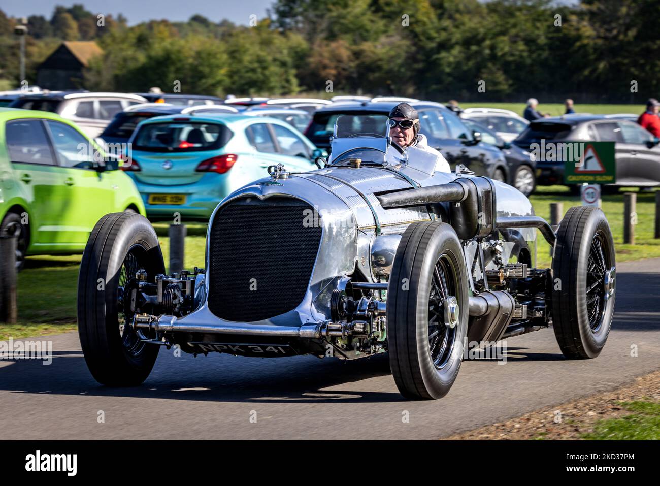 1933 Napier-Railton ‘NPK 341’ auf der Race Day Airshow in Shuttleworth am 2.. Oktober 2022 Stockfoto