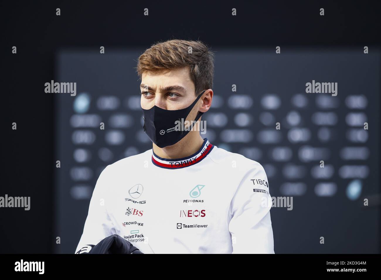 George Russell, Mercedes AMG Petronas Formel-1-Team, Portrait während der Formel 1 Wintertests auf dem Circuit de Barcelona - Catalunya am 25. Februar 2022 in Barcelona, Spanien. (Foto von Xavier Bonilla/NurPhoto) Stockfoto