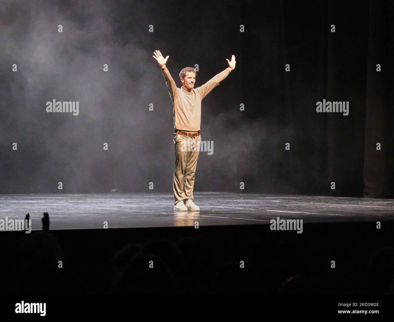 Herve Koubi während des Theaters Les nuits barbares ou les premieren matins di monde am 25. Februar 2022 im Teatro Ristori in Verona, Italien (Foto: Maria Cristina Napolitano/LiveMedia/NurPhoto) Stockfoto