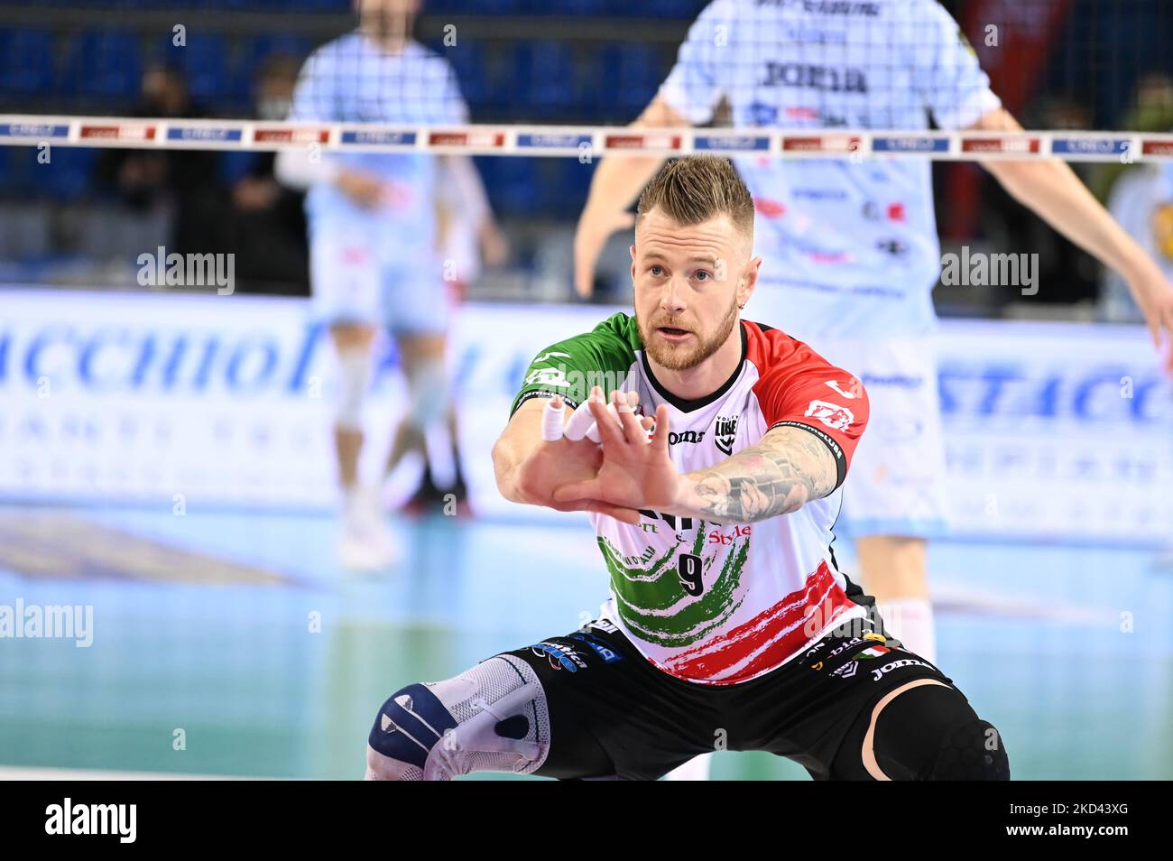 Ivan Zaytsev #9 (Cucine Lube Civitanova) während der Volleyball Italienischen Serie A Männer Superliga Meisterschaft Cucine Lube Civitanova gegen Top Volley Cisterna am 02. März 2022 beim Eurosuole Forum in Civitanova Marche, Italien (Foto: Roberto Bartomeoli/LiveMedia/NurPhoto) Stockfoto