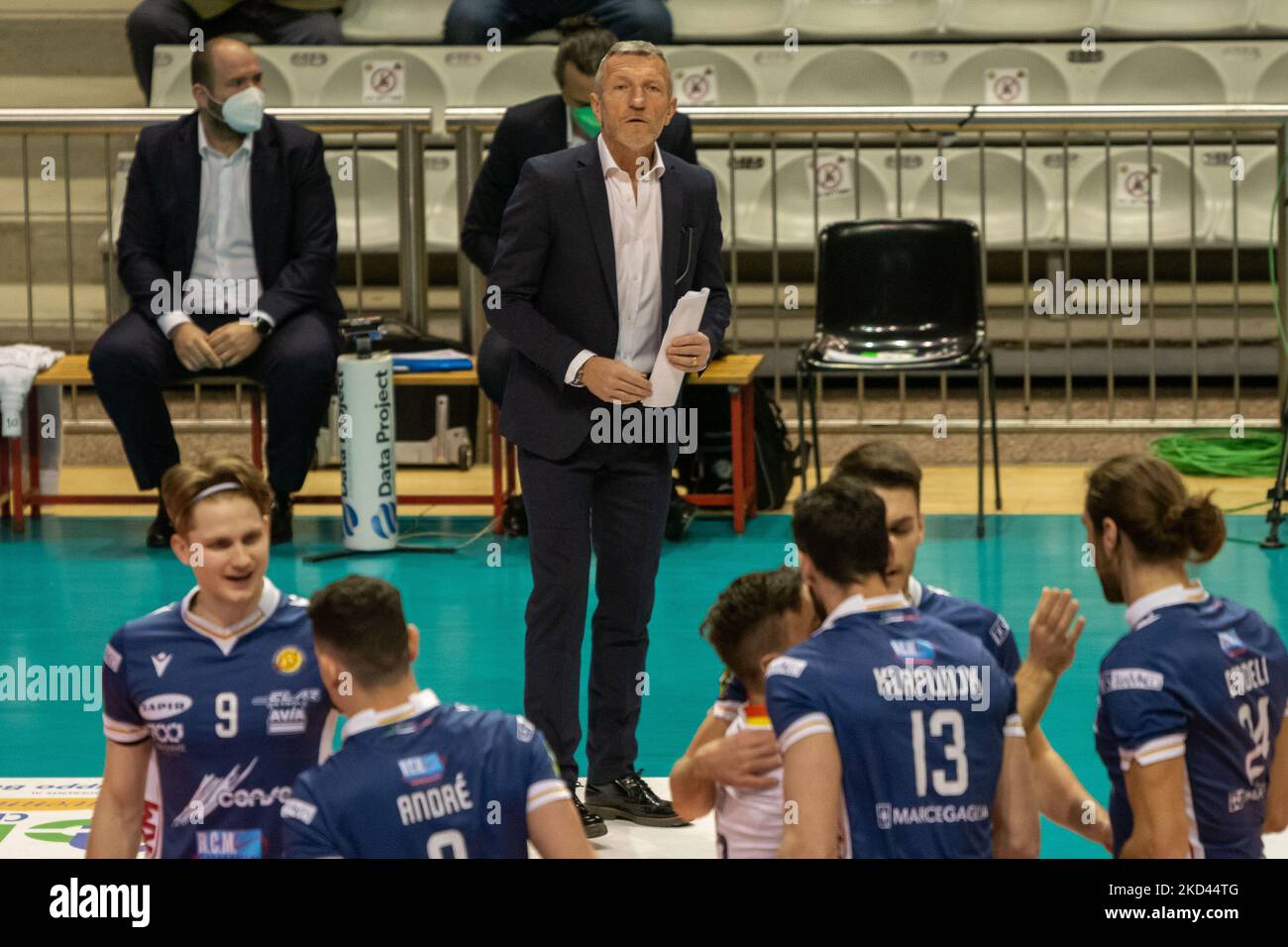 Emanuele Zanini Cheftrainer Ravenna während der Volleyball Italienischen Serie A Männer Superliga Meisterschaft Consar RCM Ravenna vs Gas Sales Bluenergy Piacenza auf der Pala De Andre in Ravenna, Italien, am 02. März 2022 (Foto von Daniele Ricci/LiveMedia/NurPhoto) Stockfoto