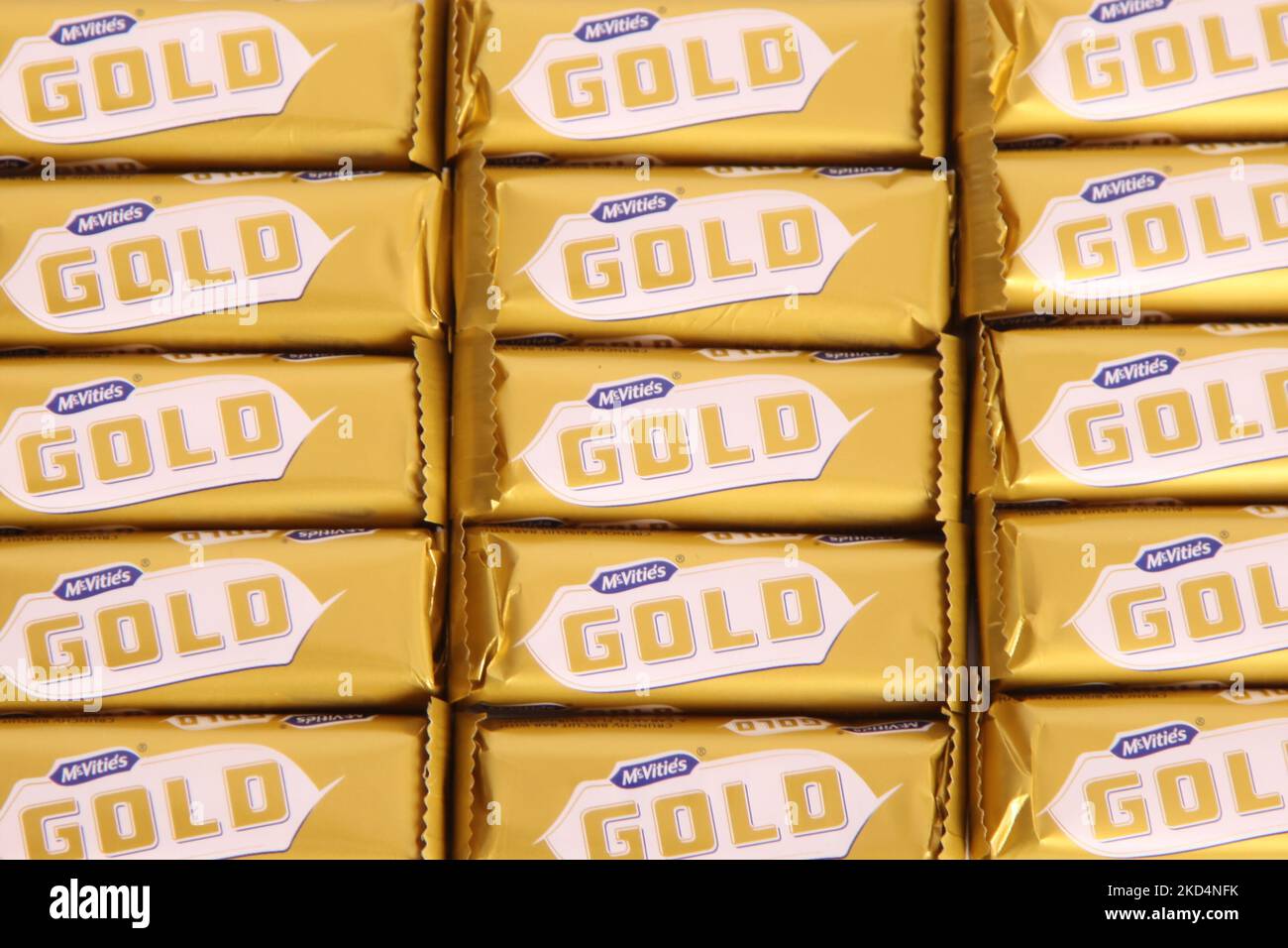 McVities Gold Bars – Snack-Leckerbissen aus goldener Schokolade Stockfoto