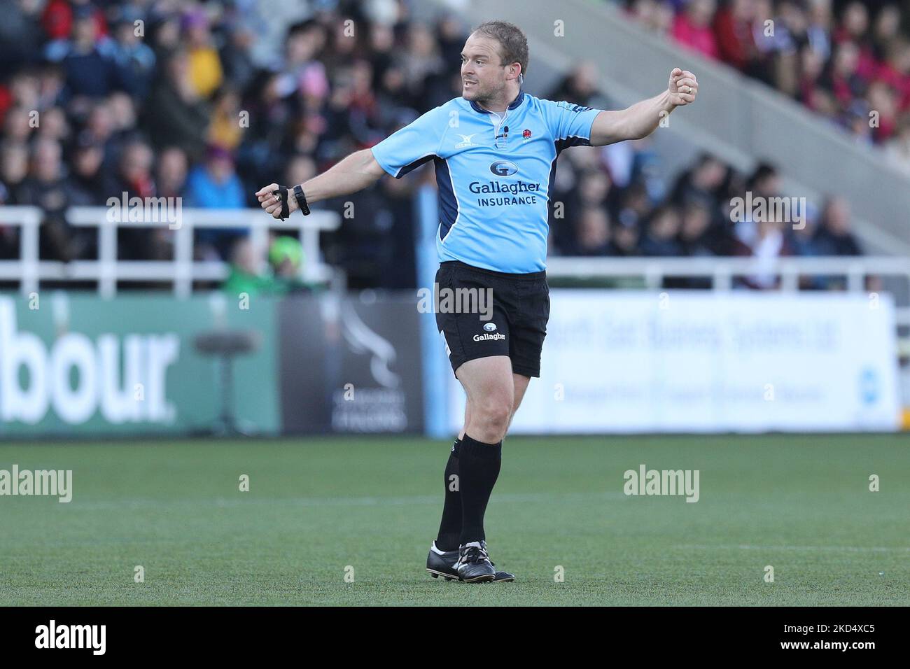 Schiedsrichter Ian Tempest während des Spiels der Gallagher Premiership zwischen Newcastle Falcons und Saracens im Kingston Park, Newcastle am Samstag, 12.. März 2022. (Foto von Robert Smith/MI News/NurPhoto) Stockfoto