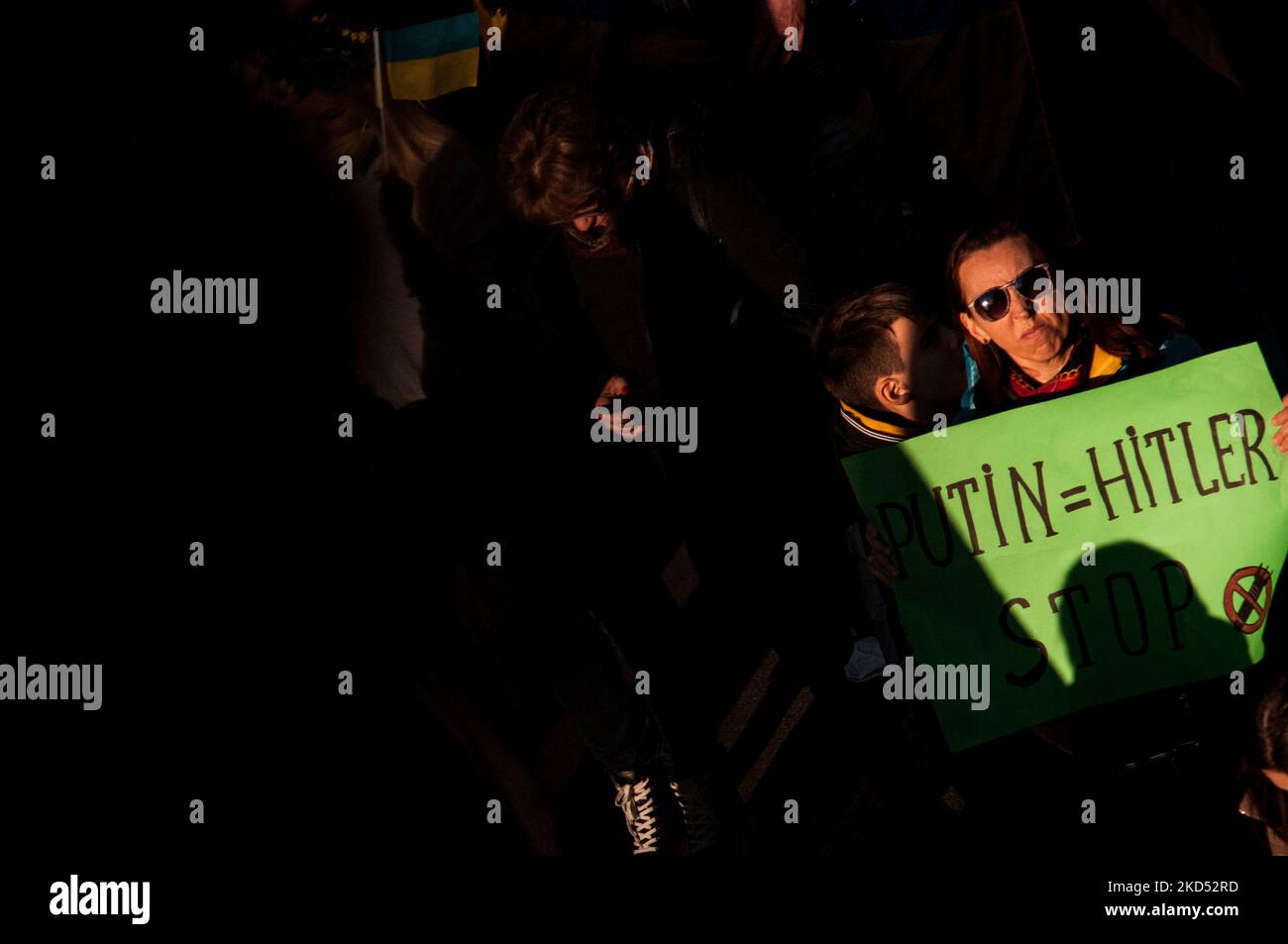 Ukrainische Bürger und Anhänger demonstrieren in Rom, Italien, am 13. März 2022 gegen den Krieg in der Ukraine. (Foto von Andrea Ronchini/NurPhoto) Stockfoto