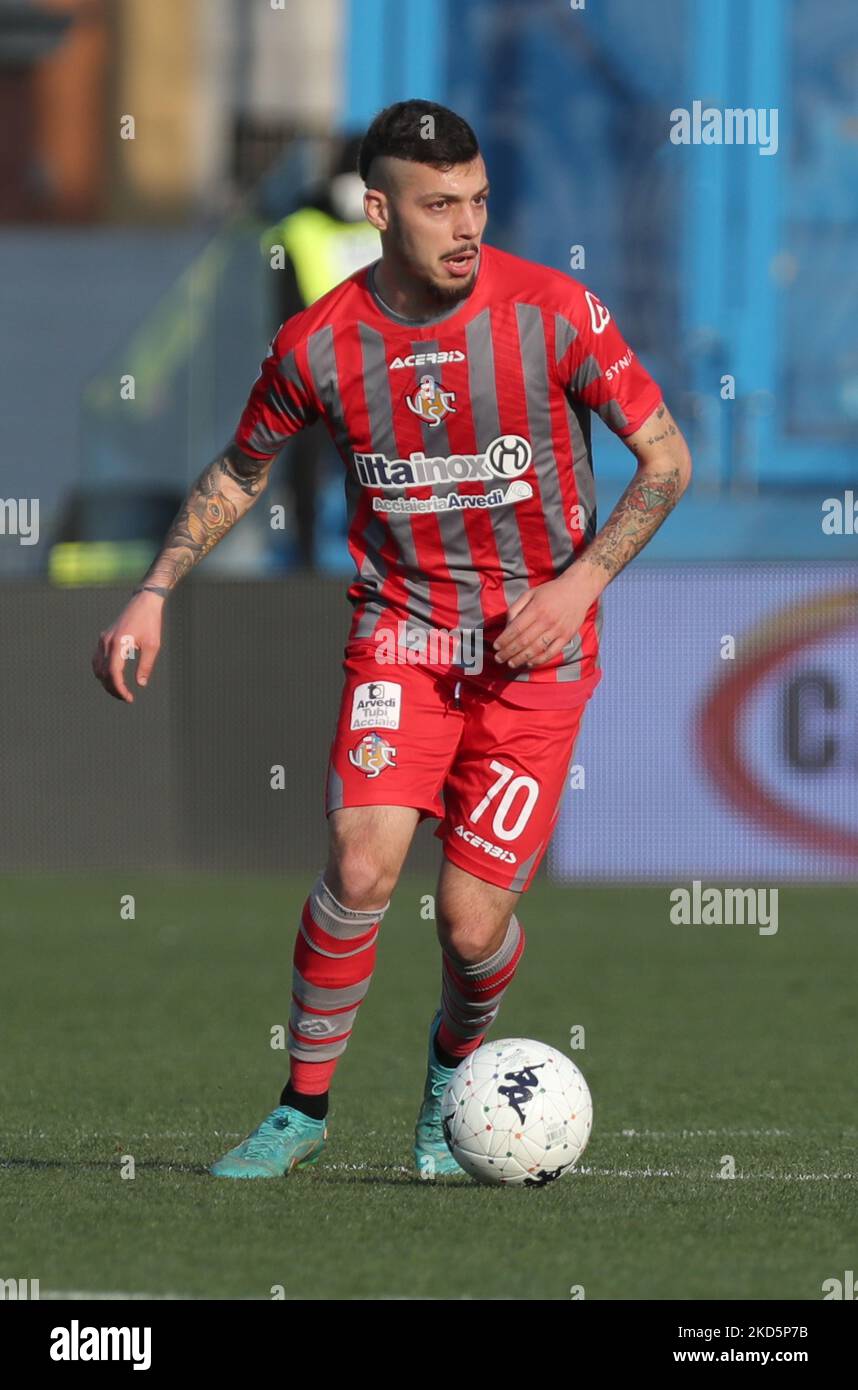 Gianluca Gaetano (usa Cremonese) während der italienischen Fußball-Liga BKT 2021/2022 Spal vs. Usa Cremonese im Paolo Mazza Stadion, Ferrara, Italien, 19. März 2022 (Foto: Corrispondente Bologna/LiveMedia/NurPhoto) Stockfoto