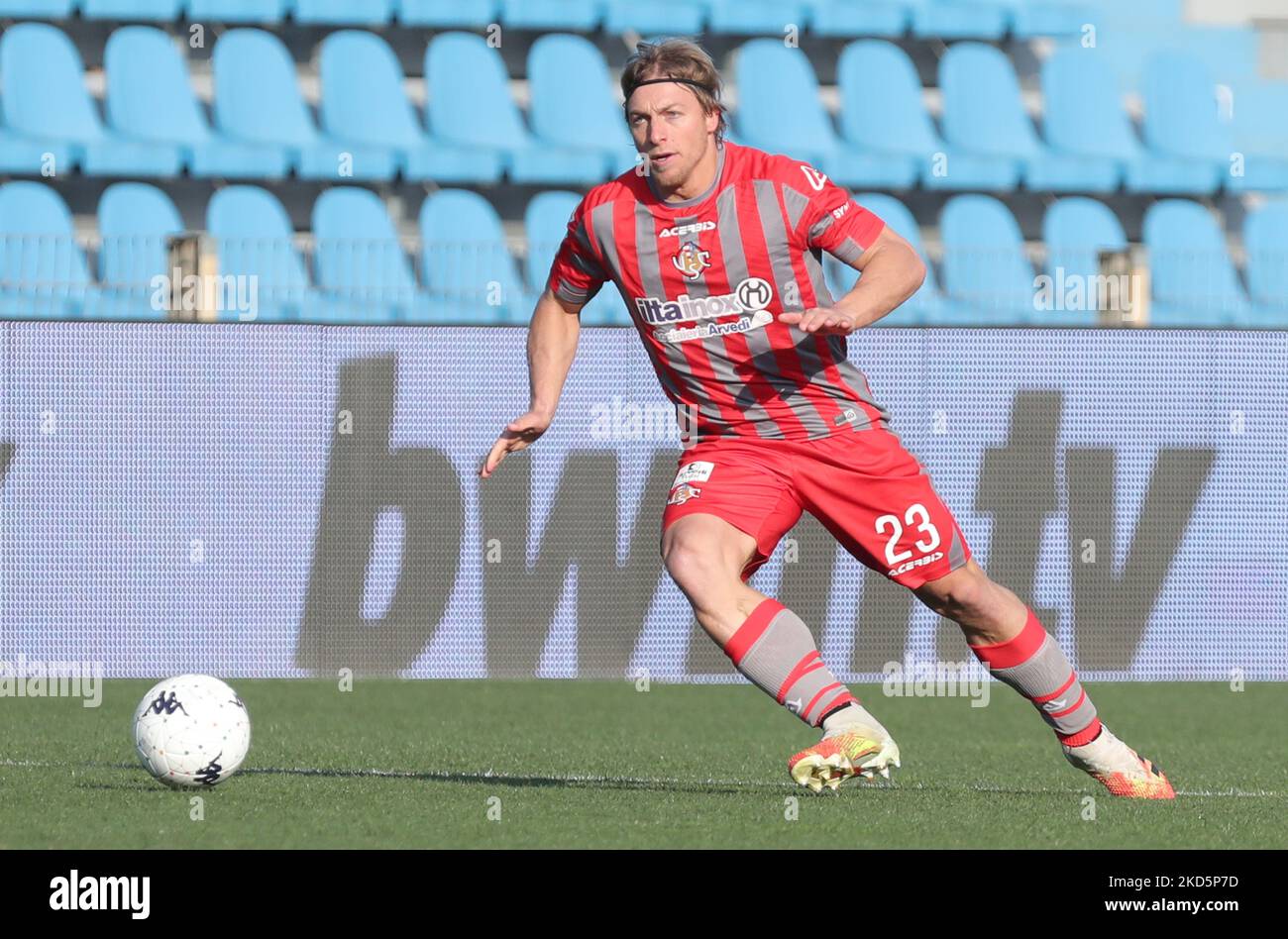 Alessandro Crescenzi (usa Cremonese) während der italienischen Fußball-Liga BKT 2021/2022 Spal vs. Usa Cremonese im Paolo Mazza Stadion, Ferrara, Italien, 19. März 2022 (Foto: Corrispondente Bologna/LiveMedia/NurPhoto) Stockfoto