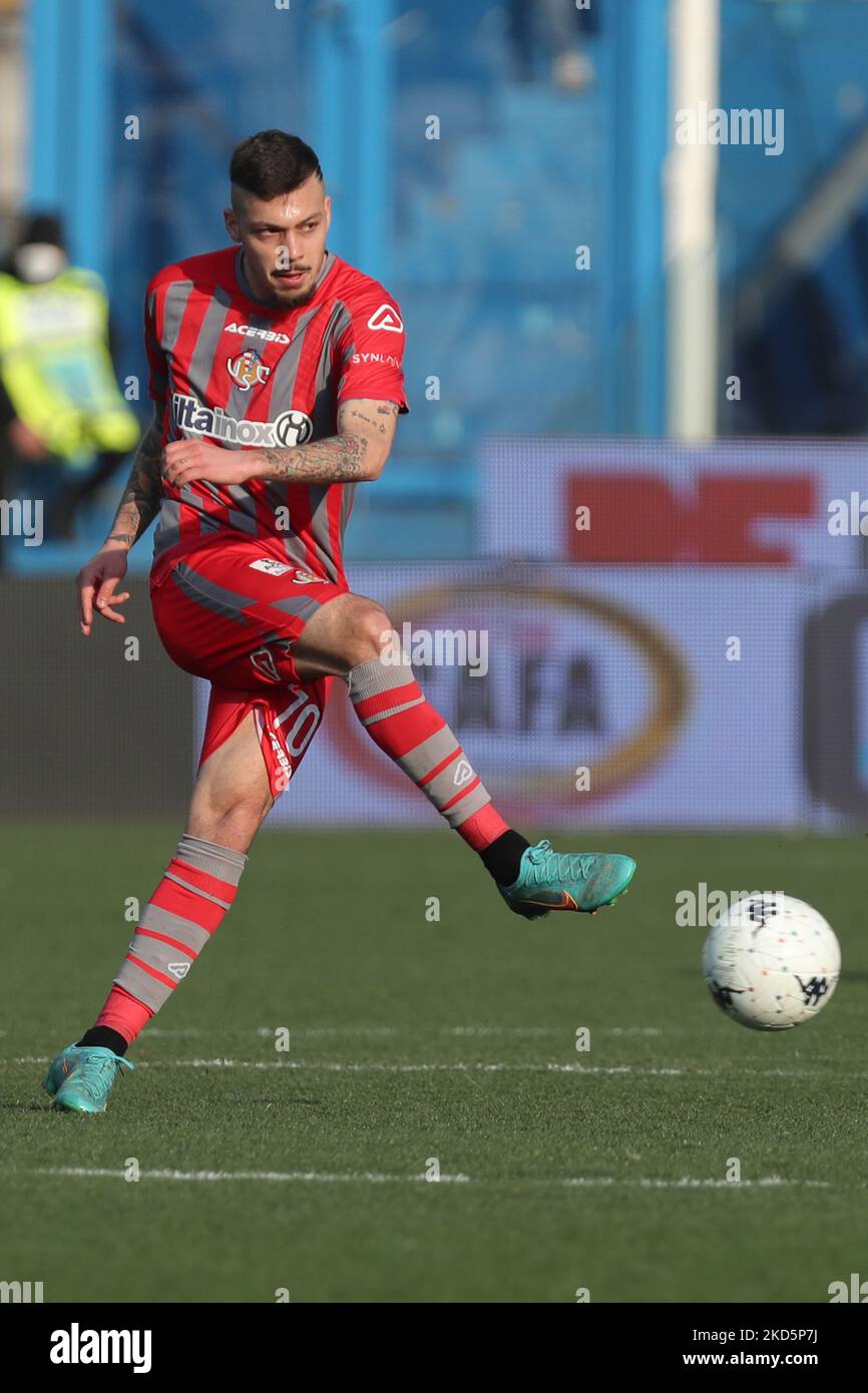 Gianluca Gaetano (usa Cremonese) während der italienischen Fußball-Liga BKT 2021/2022 Spal vs. Usa Cremonese im Paolo Mazza Stadion, Ferrara, Italien, 19. März 2022 (Foto: Corrispondente Bologna/LiveMedia/NurPhoto) Stockfoto