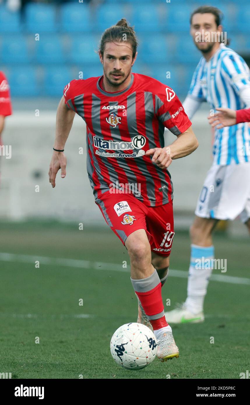 Michele Castagnetti (usa Cremonese) während der italienischen Fußball-Liga BKT 2021/2022 Spal vs. Usa Cremonese im Paolo Mazza Stadion, Ferrara, Italien, 19. März 2022 (Foto: Corrispondente Bologna/LiveMedia/NurPhoto) Stockfoto