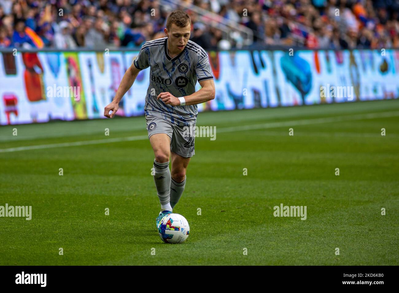 Während eines Fußballspiels der Major League zwischen dem FC Cincinnati und CF Montréal im TQL Stadium in Cincinnati, Ohio. Samstag, 2. April 2022. Montreal besiegte Cincinnati 4:3. (Foto von Jason Whitman/NurPhoto) Stockfoto