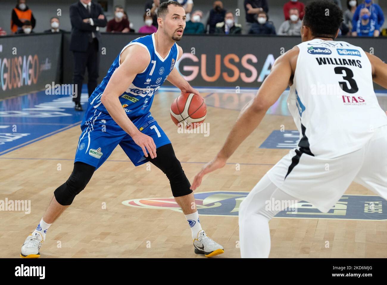 John Petrucelli - Germani Basket Brescia während der italienischen Basketball A Serie Championship Germani Brescia vs Dolomiti Energia Trentino am 03. April 2022 auf der Palaleonessa A2A in Brescia, Italien (Foto: Roberto Tommasini/LiveMedia/NurPhoto) Stockfoto