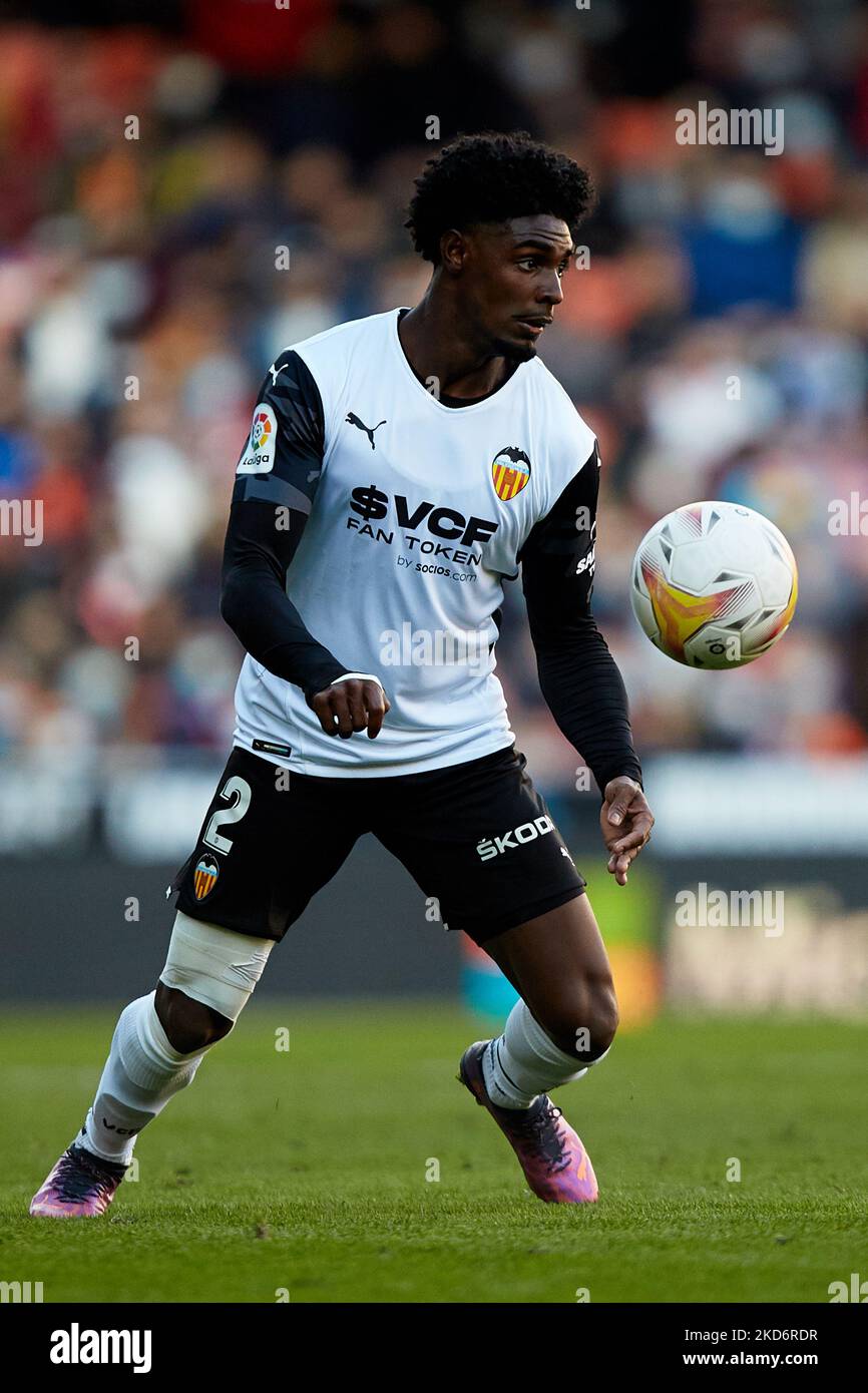 Thierry Rendall Correia von Valencia CF in Aktion beim La Liga Santander Spiel zwischen Valencia CF und Cadiz CF im Mestalla Stadion, 3. April 2022, Valencia, Spanien. (Foto von David Aliaga/NurPhoto) Stockfoto