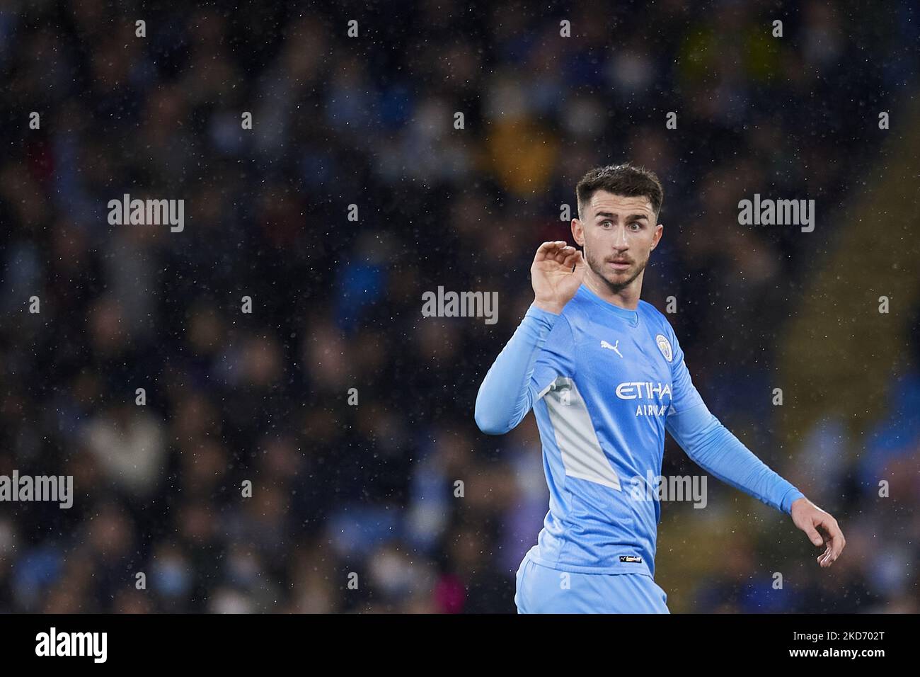 Aymeric Laporte von Manchester City zeigt sich während des UEFA Champions League Viertelfinalsspiel 1 zwischen Manchester City und Atlético Madrid am 5. April 2022 im City of Manchester Stadium in Manchester, Großbritannien. (Foto von Jose Breton/Pics Action/NurPhoto) Stockfoto