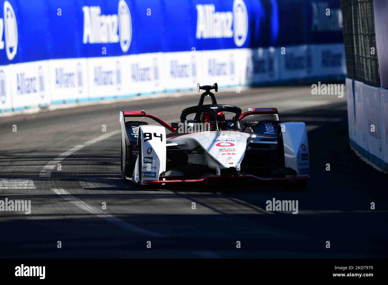 Pascal Wehrlein vom TAG Heuer Porsche Formel E Team im Qualifying des 2. Tages von Rom E-Prix, 5. Runde der Formel E Weltmeisterschaft im Stadtkurs von Rom, EUR Nachbarschaft Rom, 10. April 2022 (Foto: Andrea Diodato/NurPhoto) Stockfoto