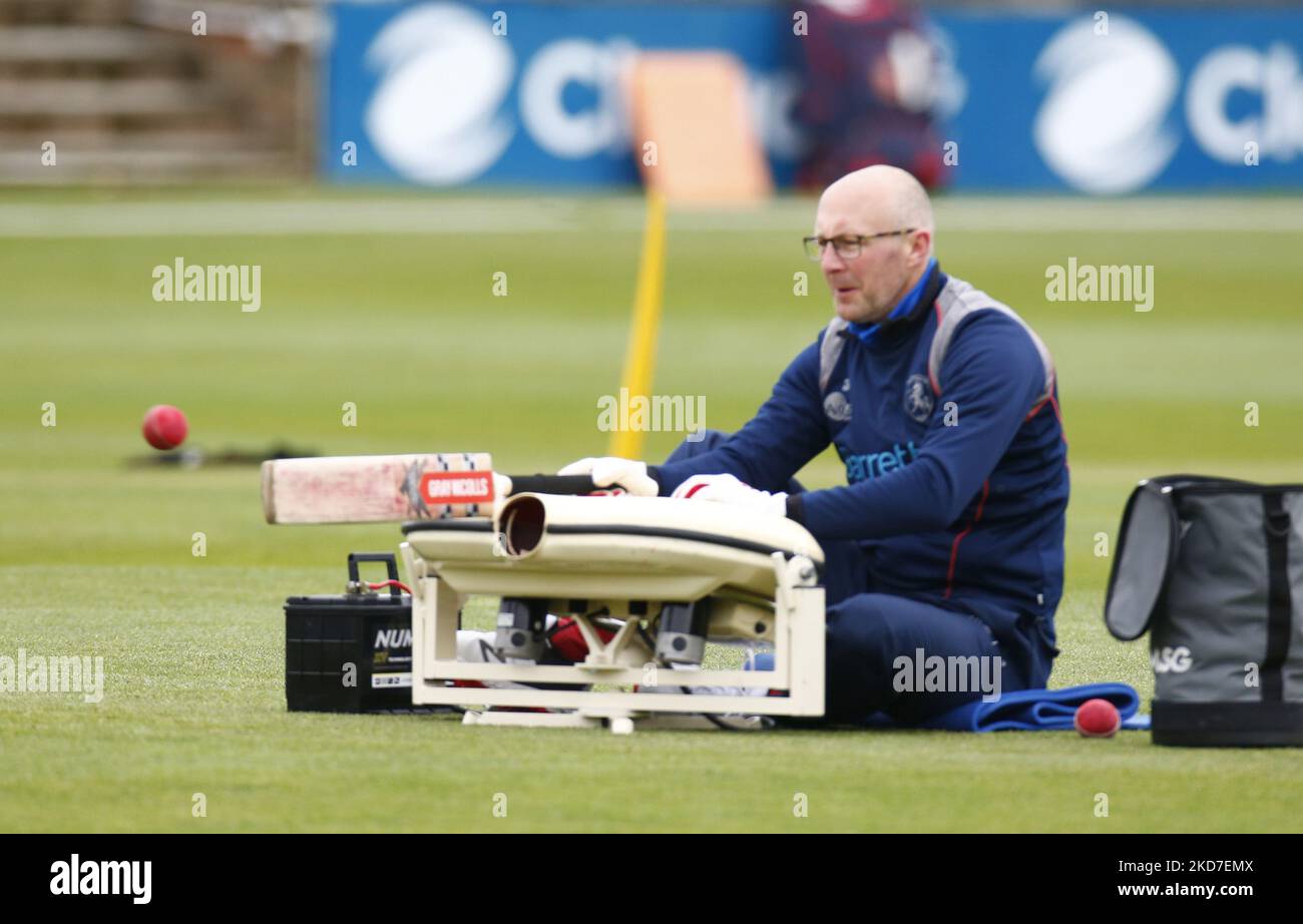 Mark Ealham von Kent CCC während der County Championship - Division One (Tag 2 von 4) zwischen Essex CCC und Kent CCC am 08.. April 2022 auf dem Cloud County Ground, Chelmsford (Foto von Action Foto Sport/NurPhoto) Stockfoto