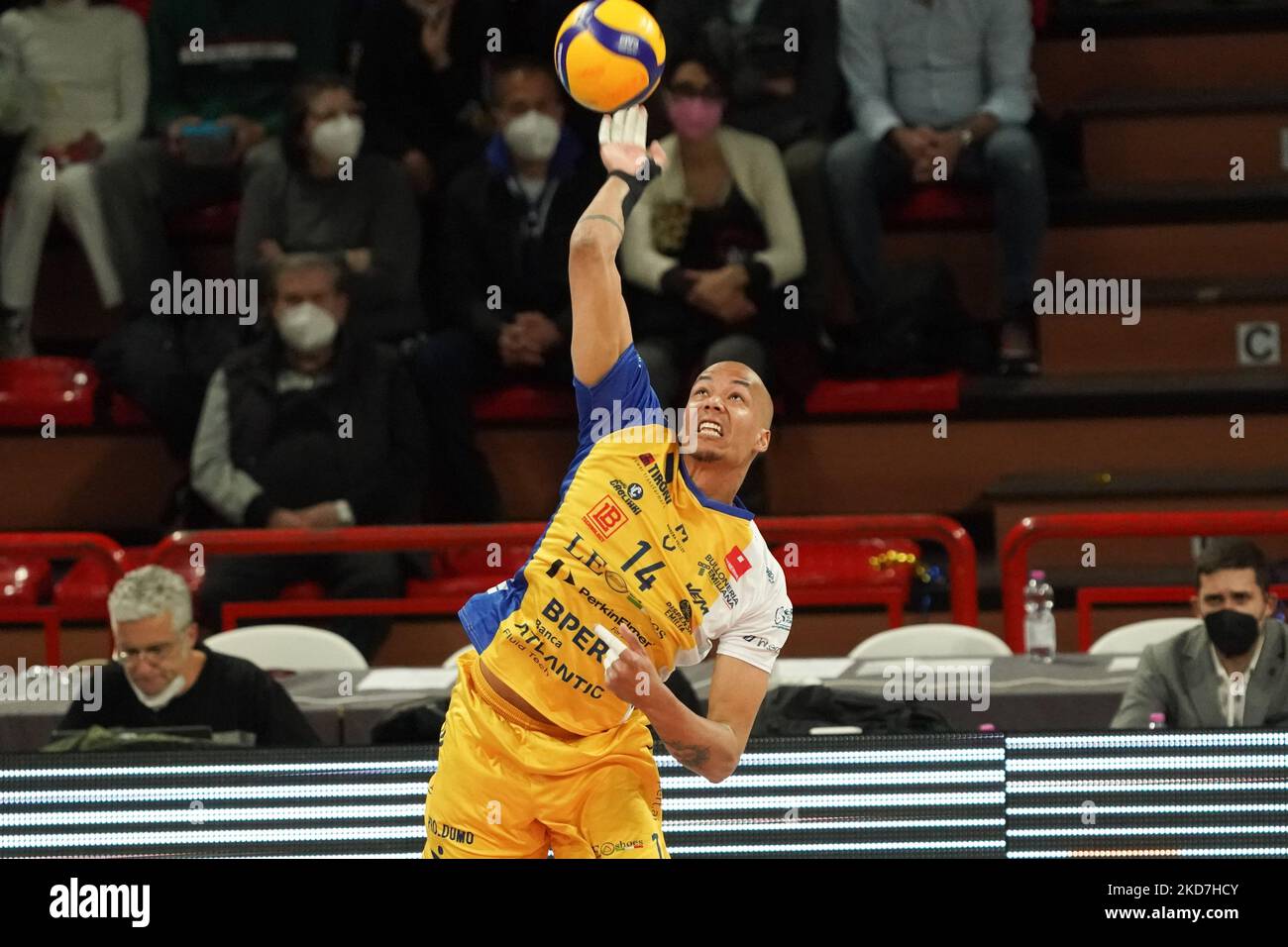 sir14 während der Volleyball-Weltmeisterschaft der italienischen Superliga-Männer in der Serie A - Sir Safety Conad Perugia gegen Leo Schuhe PerkinElmer Modena am 13. April 2022 im Pala Barton in Perugia, Italien (Foto: Loris Cerquiglini/LiveMedia/NurPhoto) Stockfoto