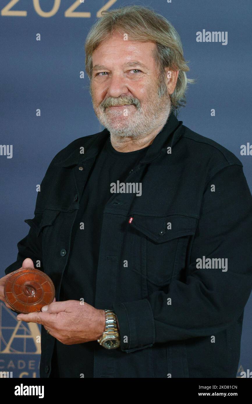 Der Schauspieler Jorge Perugorría erhält am 19. April 2022 in Madrid, Spanien, die Goldene Medaille der spanischen Filmakademie. (Foto von Oscar Gonzalez/NurPhoto) Stockfoto