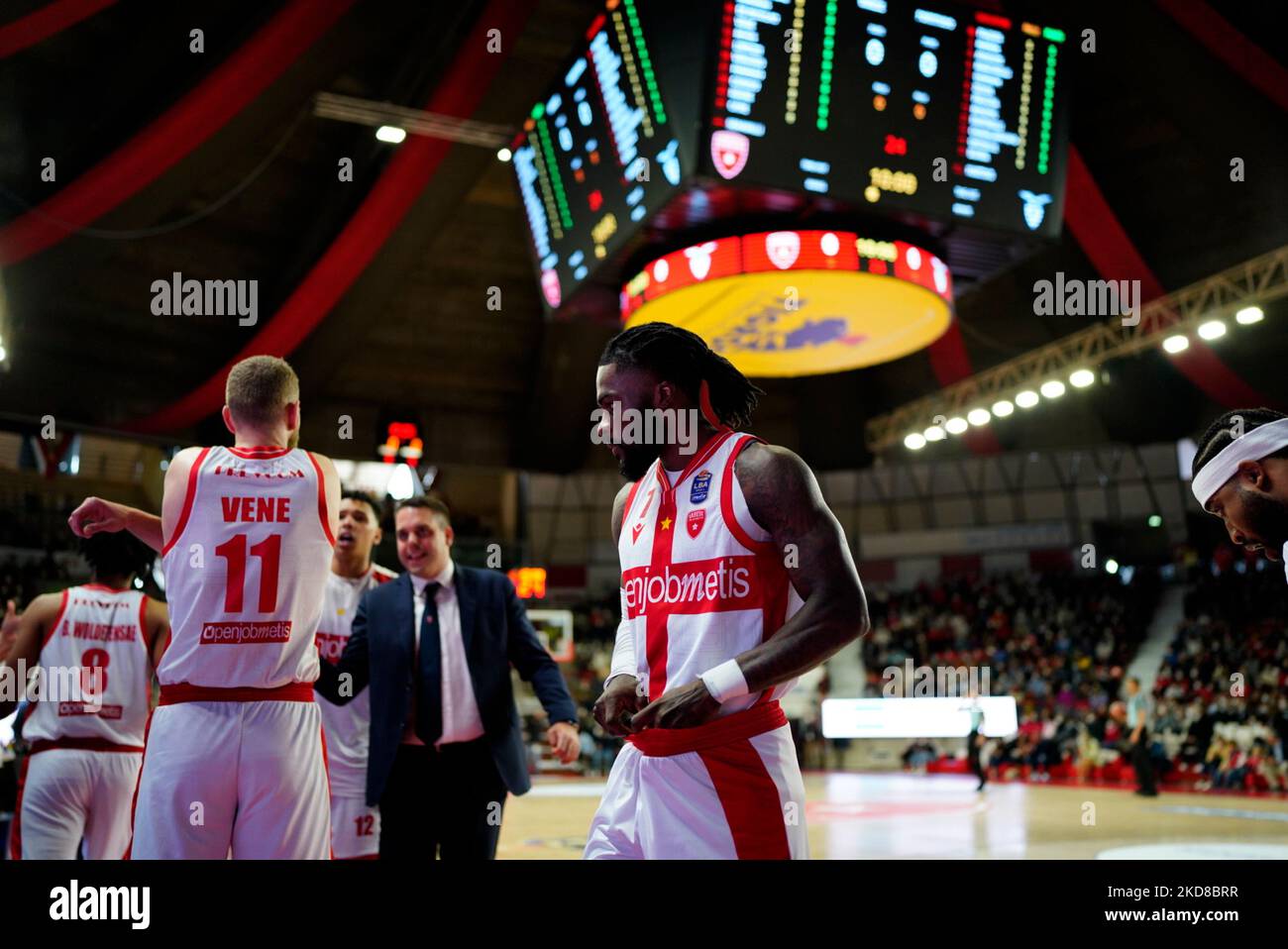 Pallacanestro Varese während der italienischen Basketball A Serie Championship Openjobmetis Varese vs Fortitudo Bologna am 24. April 2022 in der Enerxenia Arena in Varese, Italien (Foto von Alessandro Negrini/LiveMedia/NurPhoto) Stockfoto