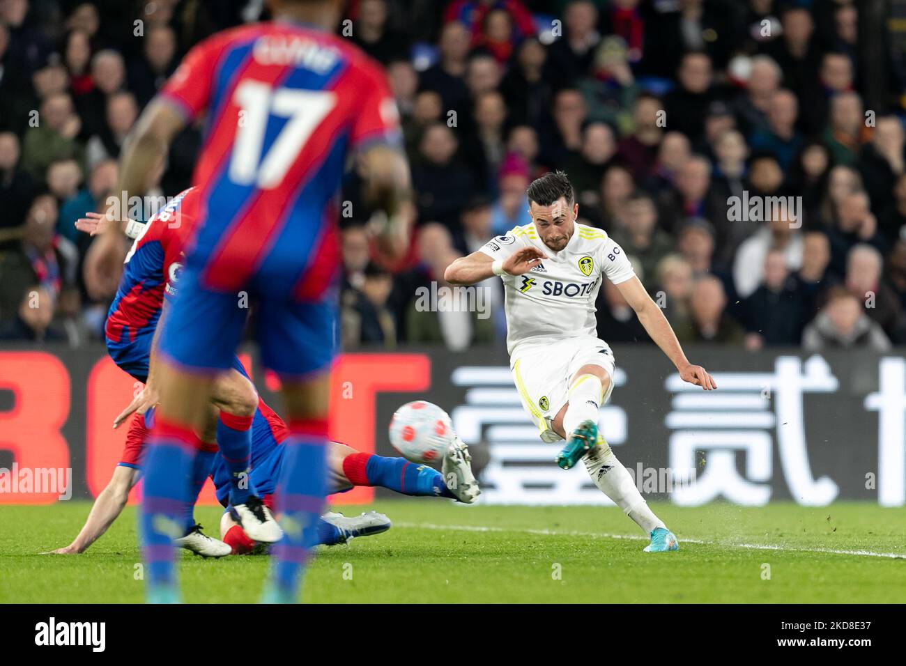 Jack Harrison von Leeds United dreht während des Premier League-Spiels zwischen Crystal Palace und Leeds United am Montag, 25.. April 2022, im Selhurst Park, London. (Foto von Juan Gasperini/MI News/NurPhoto) Stockfoto