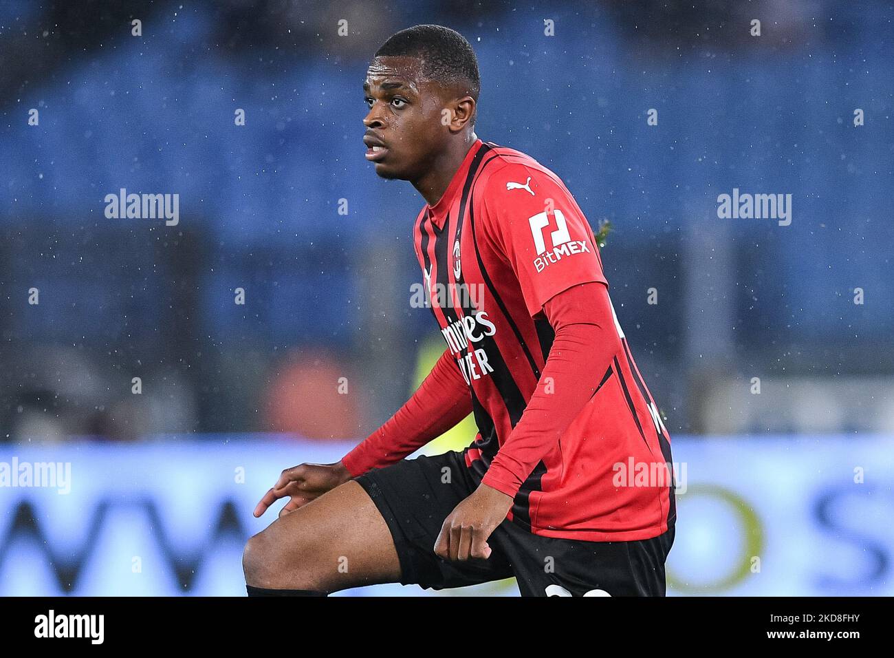 Pierre Kalulu vom AC Mailand während des Serie-A-Spiels zwischen SS Lazio und AC Mailand im Stadio Olimpico, Rom, Italien am 24. April 2022. (Foto von Giuseppe Maffia/NurPhoto) Stockfoto