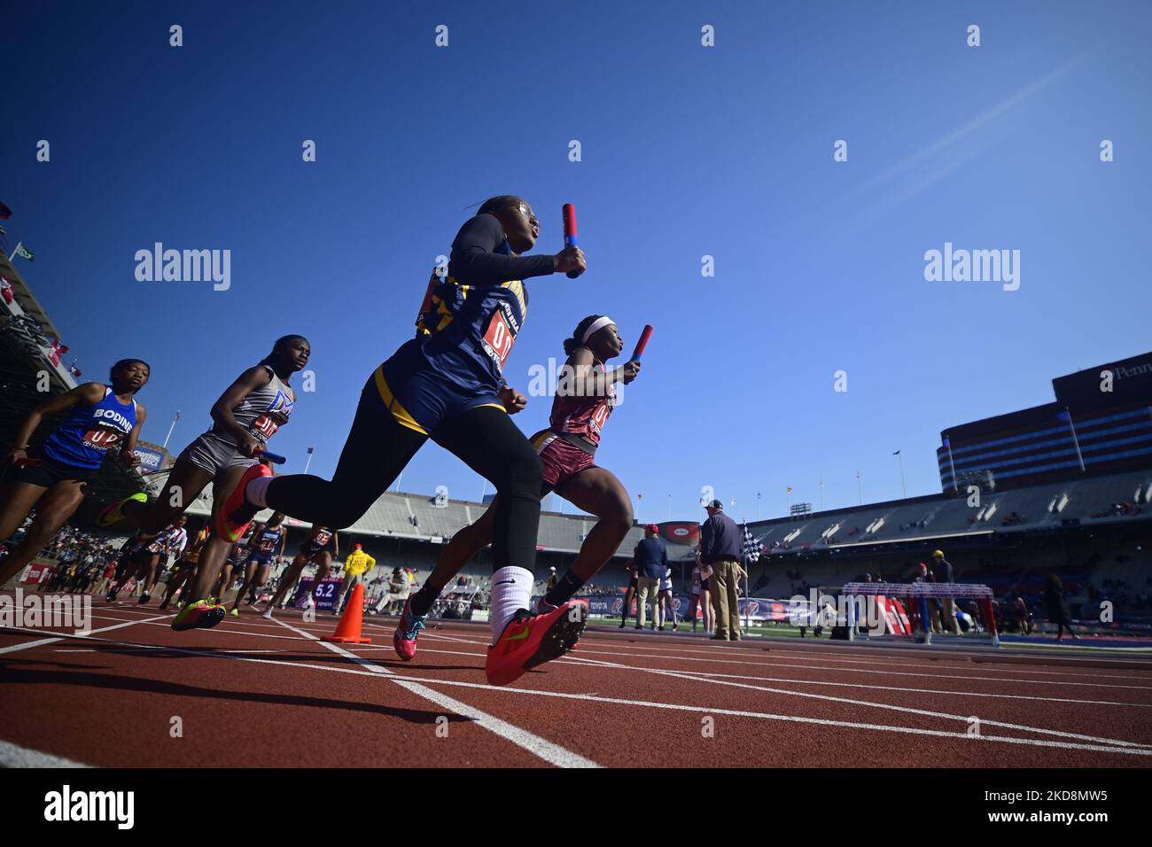 Athleten kehren zum Franklin Field zurück, um am 28. April 2022 in Philadelphia, PA, USA, beim jährlichen Penn Relays Carnaval teilzunehmen (Foto: Bastiaan Slabbers/NurPhoto) Stockfoto