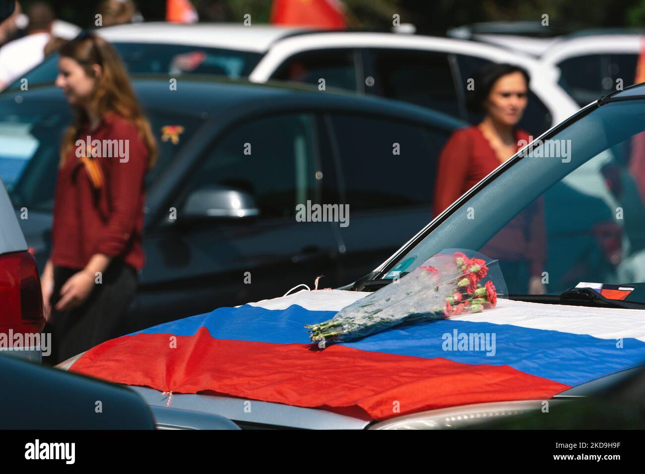 Pro russische autoparade -Fotos und -Bildmaterial in hoher Auflösung